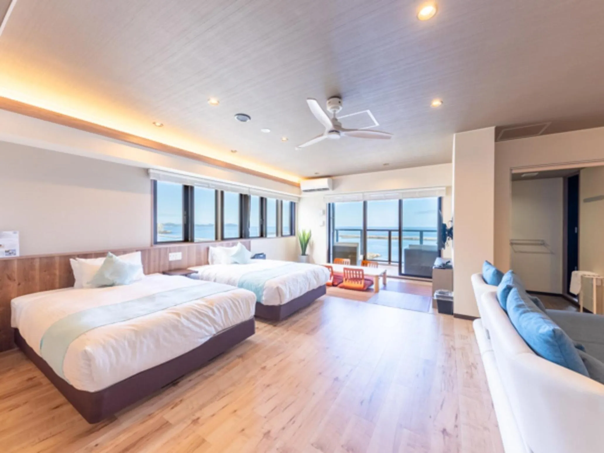 Bed in LiVEMAX RESORT Atami OCEAN