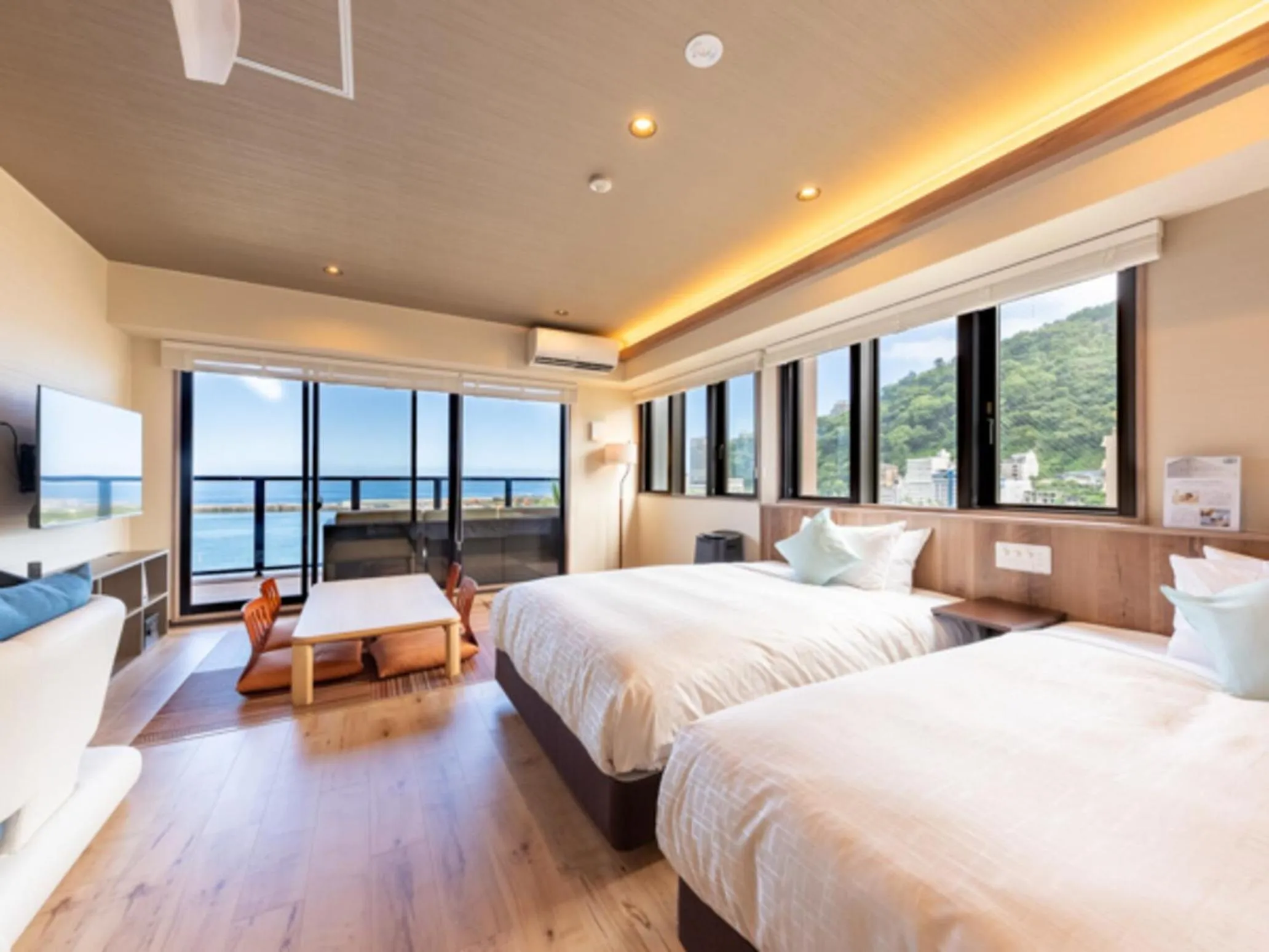 Bed in LiVEMAX RESORT Atami OCEAN