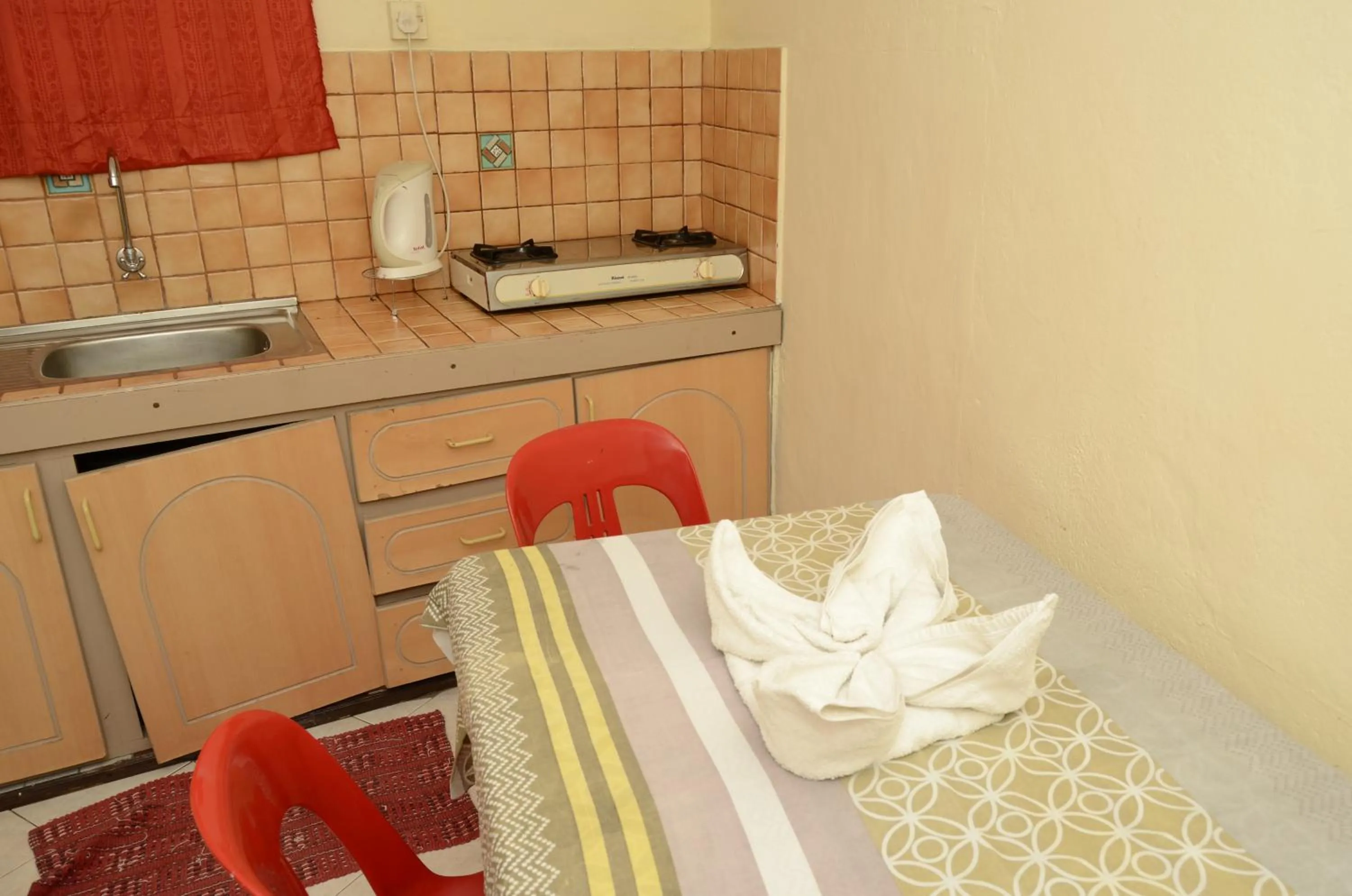 Kitchen or kitchenette in Dookee House