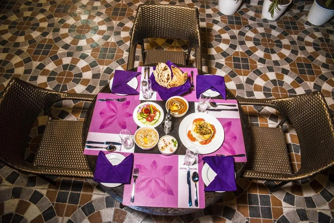 Restaurant/places to eat in Regenta Inn Amristar Airport Road by Royal Orchid Hotels Limited