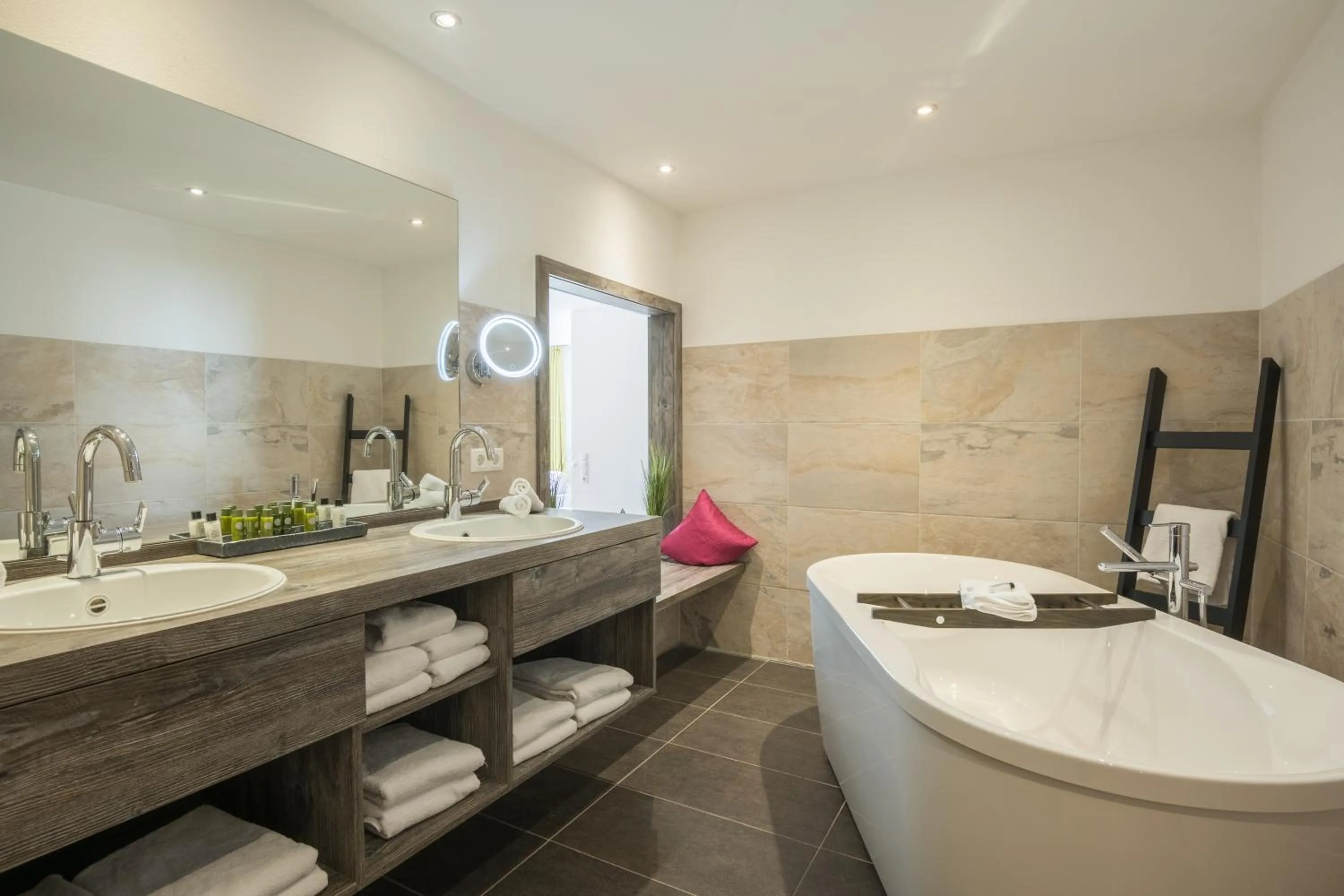 Bathroom in Landhotel Gockelwirt