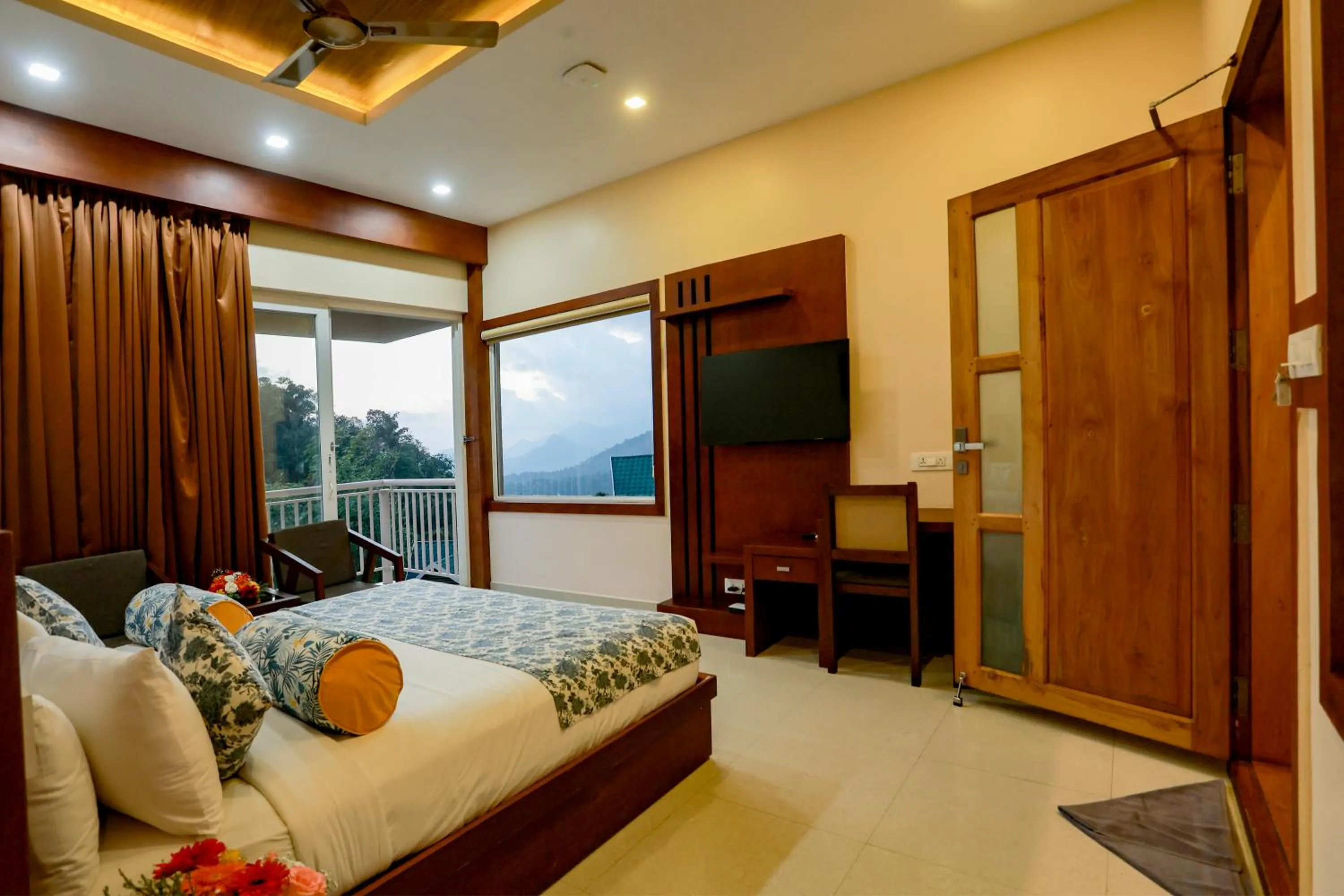 Bedroom, Bed in Aveda Munnar Mountains and Mist