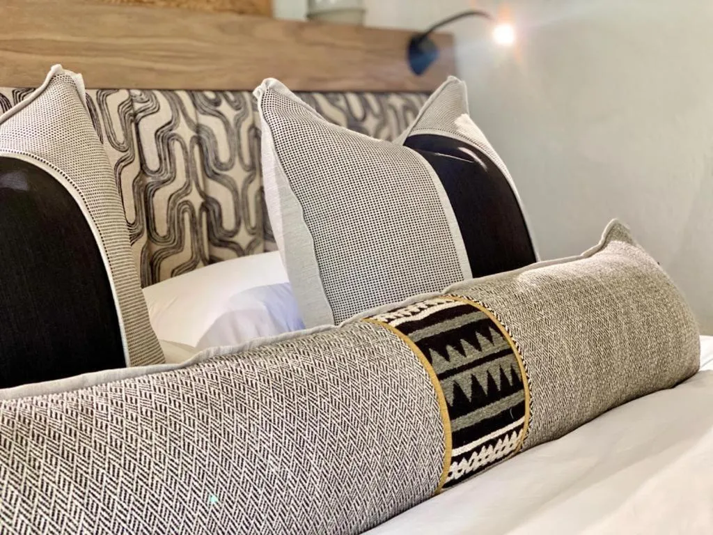 Decorative detail, Bed in Simbavati Homestead