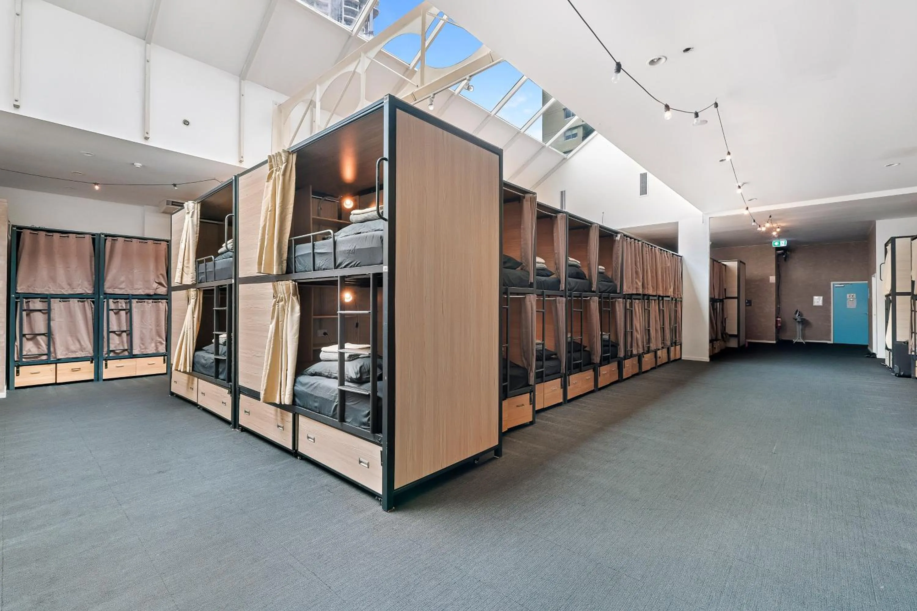 Bed in Tequila Sunrise Hostel Surfers Paradise