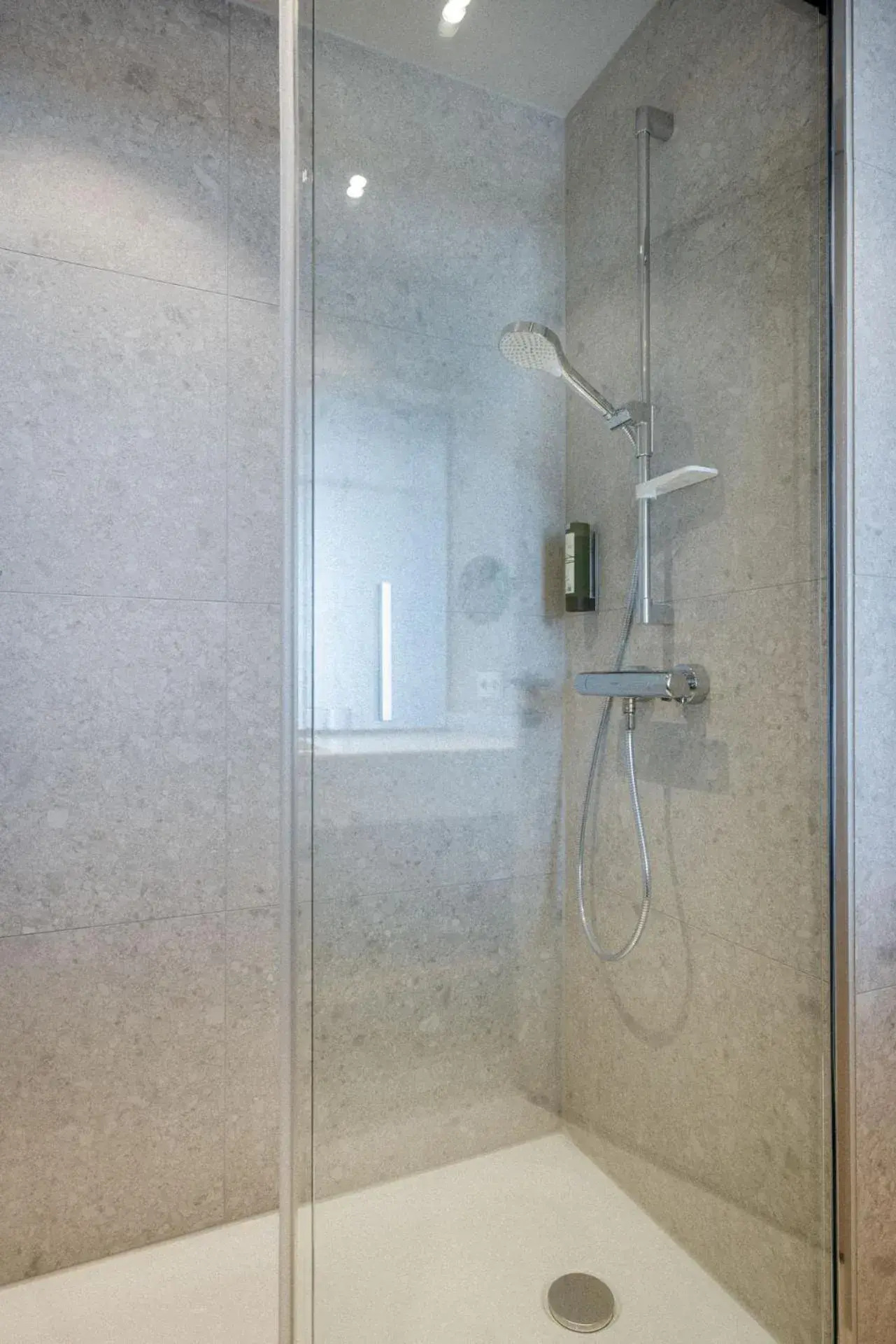 Superior Double Room with Balcony or Terrace in Heilthermen Resort Bad Waltersdorf Superior Double Room with Balcony or Terrace in Heilthermen Resort Bad Waltersdorf