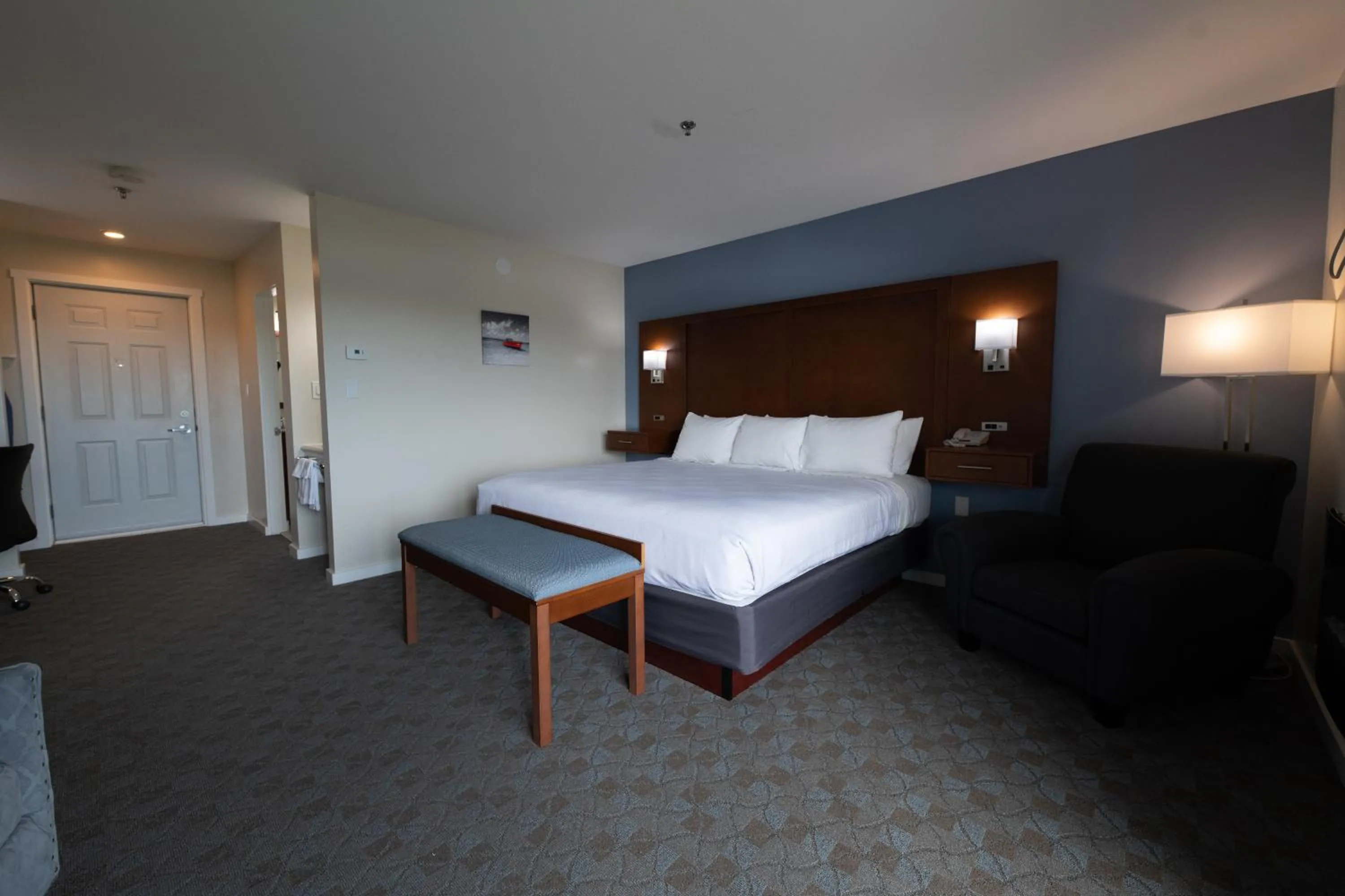 Bed in Ledges By the Bay