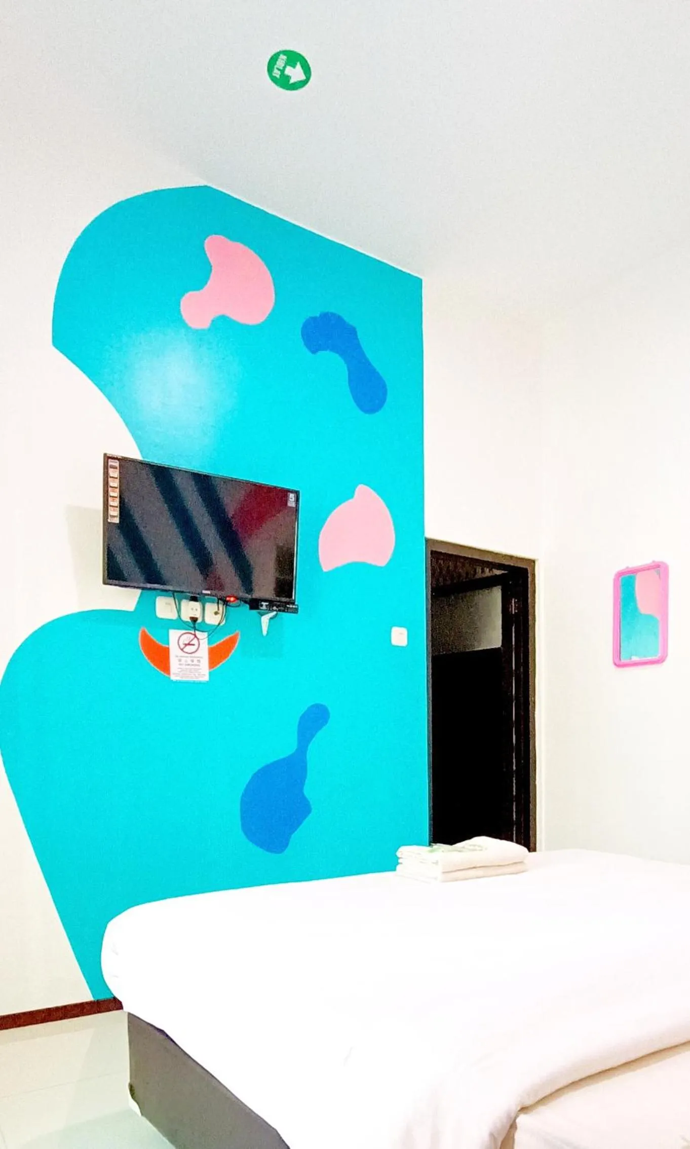 Bed in De Azka Style Syariah