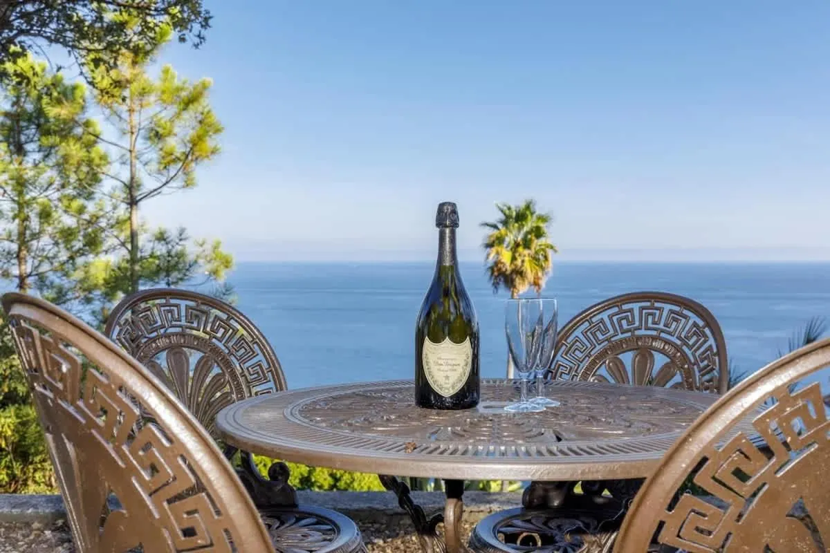 Villa Oneiro, vue imprenable à Théoule-sur-mer