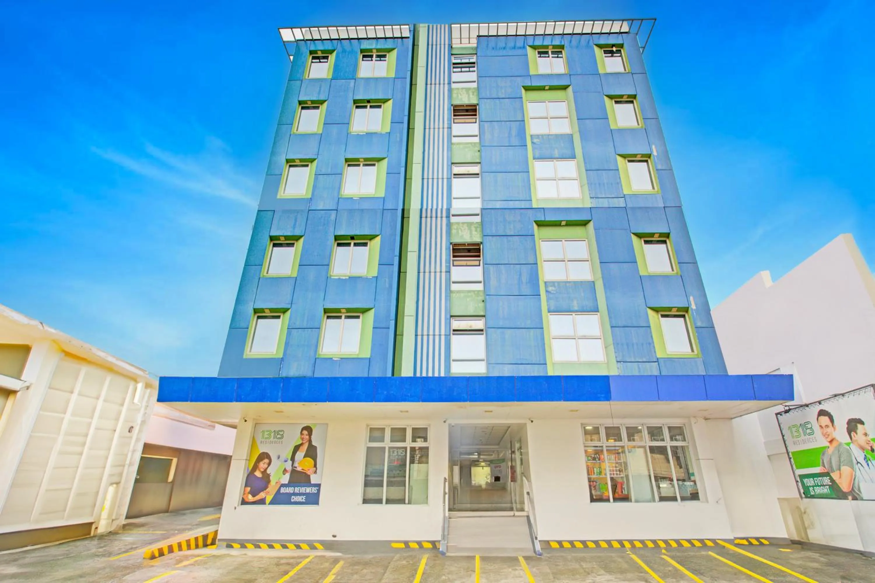 Property building in Collection O Metro Manila near University Belt formerly 1318 Residences