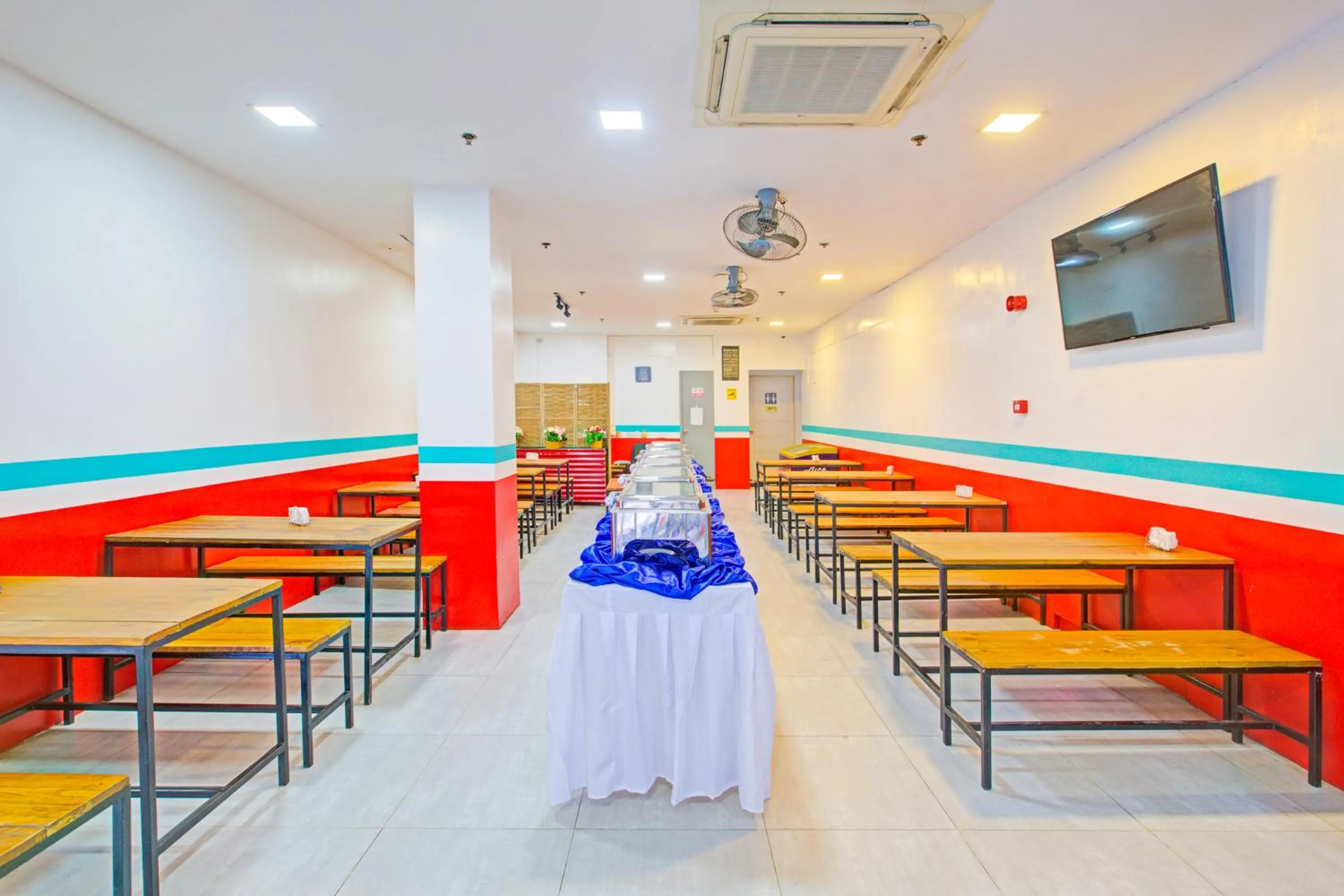 Lobby or reception in Collection O Metro Manila near University Belt formerly 1318 Residences