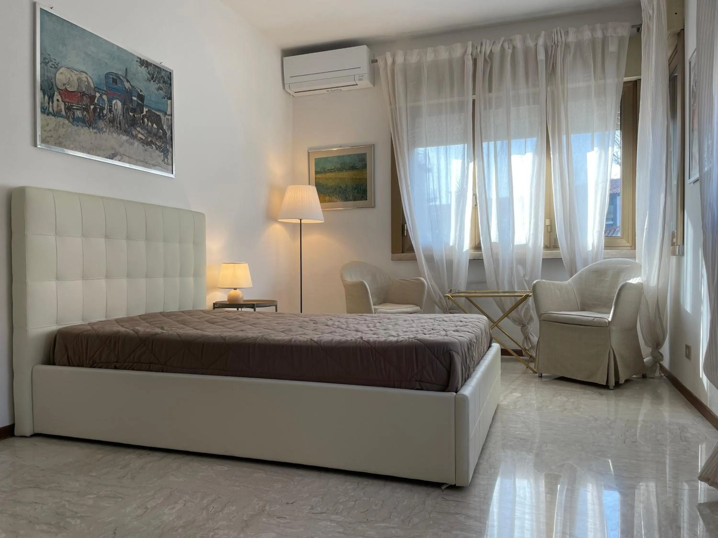Bed in Villa Irene Apartments