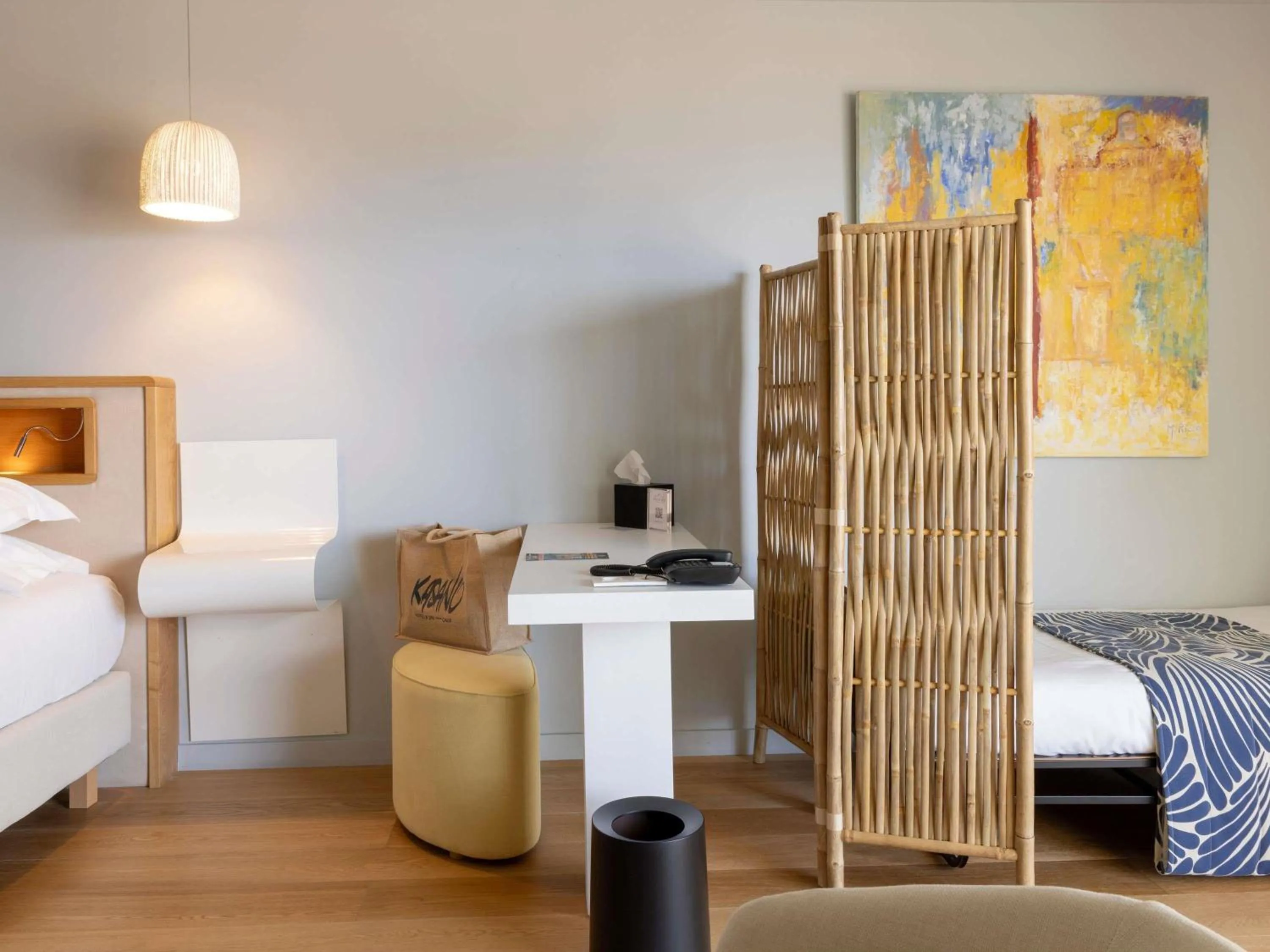 Photo of the whole room, Bed in Hotel & Spa Kasano Calvi - Handwritten Collection