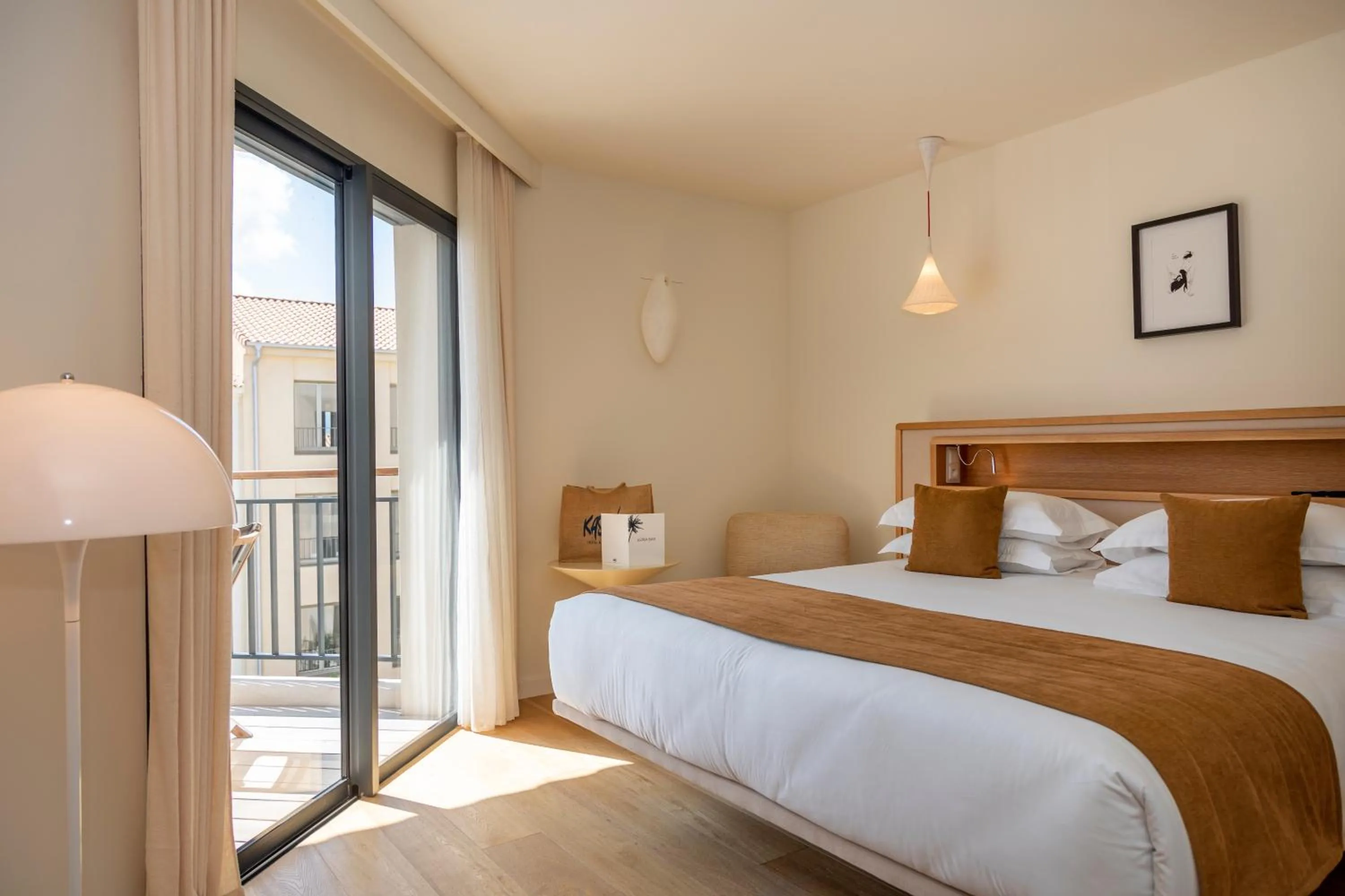 View (from property/room), Bed in Hotel & Spa Kasano Calvi - Handwritten Collection