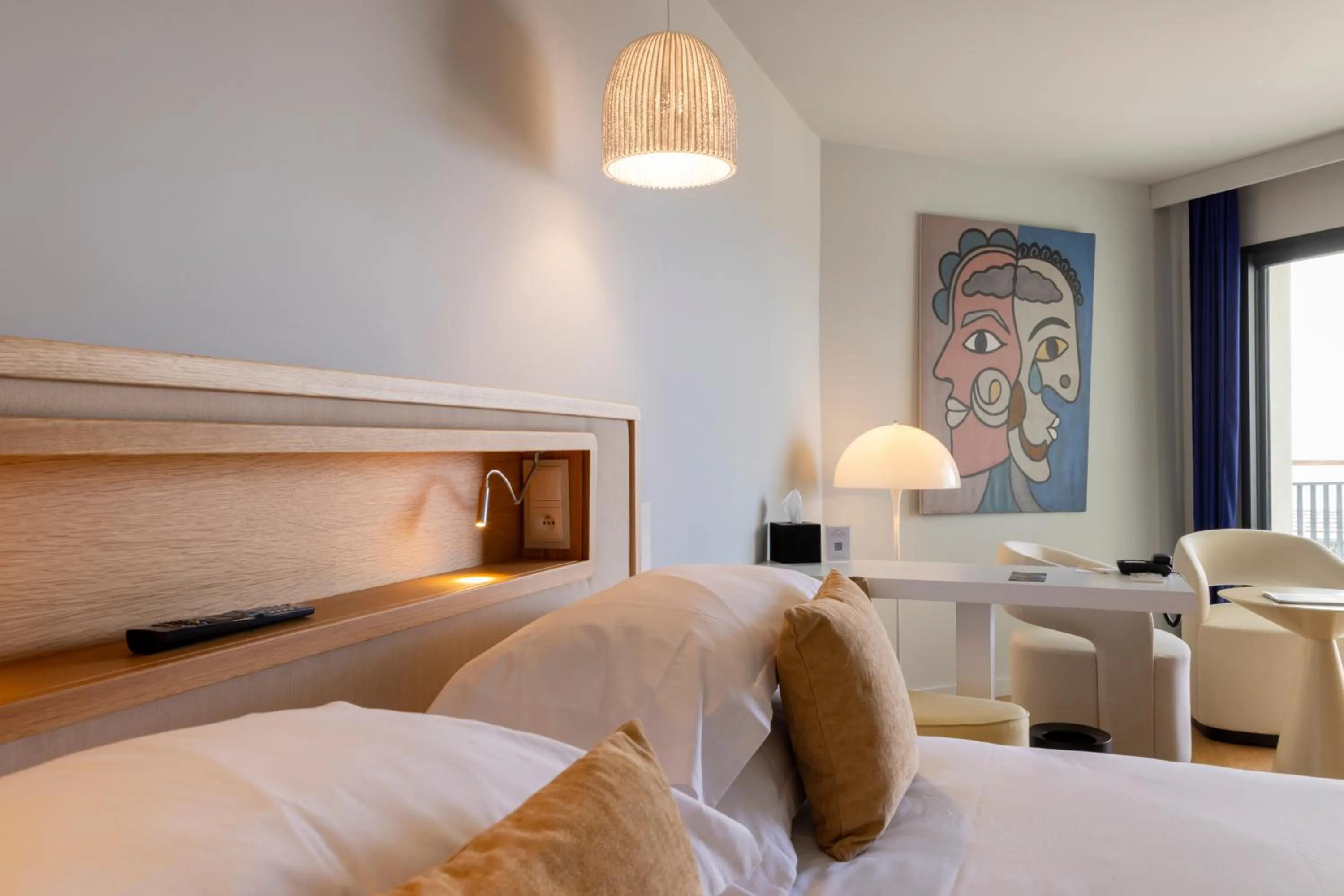 Bedroom, Bed in Hotel & Spa Kasano Calvi - Handwritten Collection