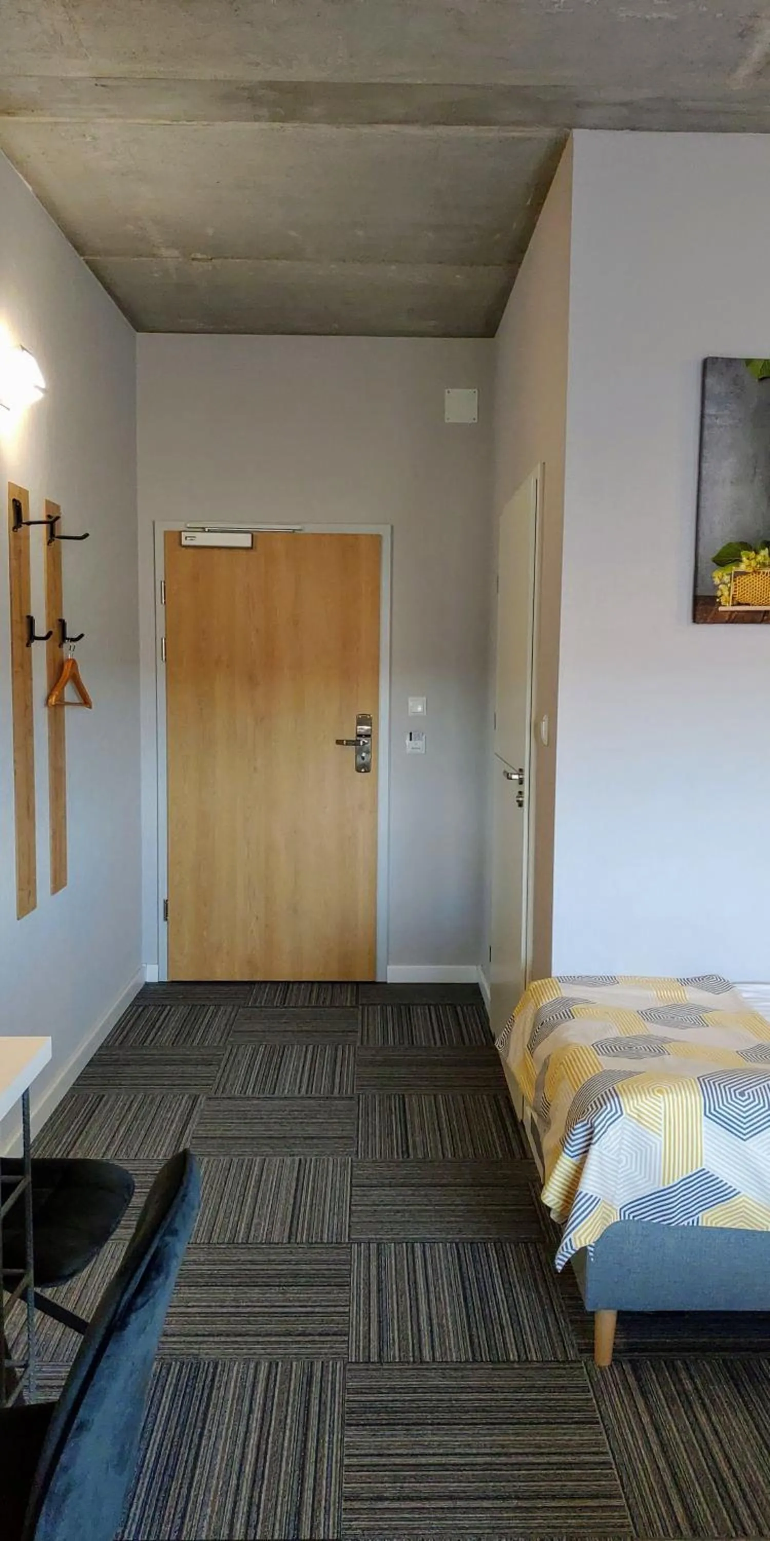 Photo of the whole room, Bed in Hotel 107