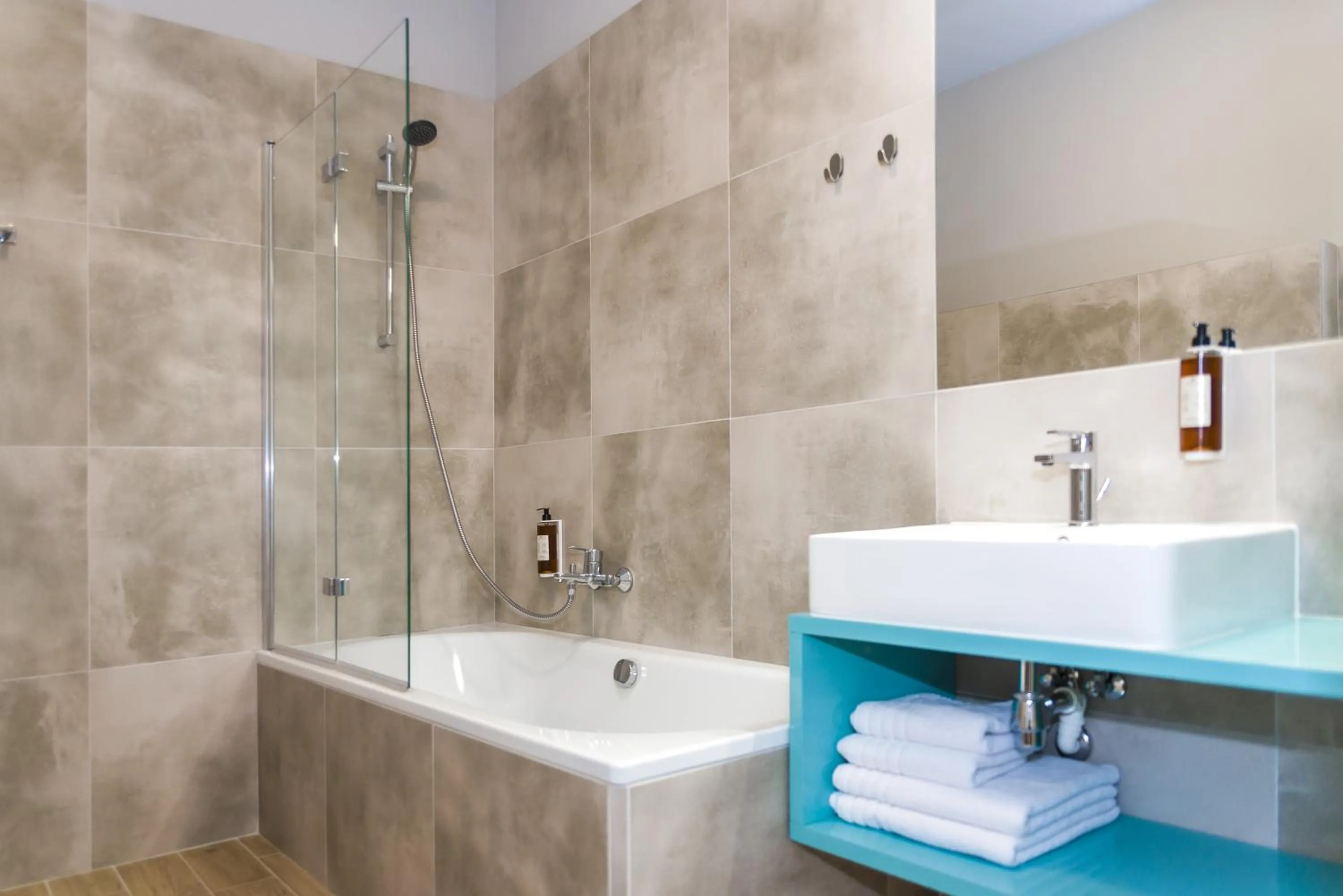 Bathroom in Hotel 107