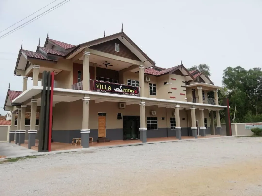 Property building in VILLA SENTOSA