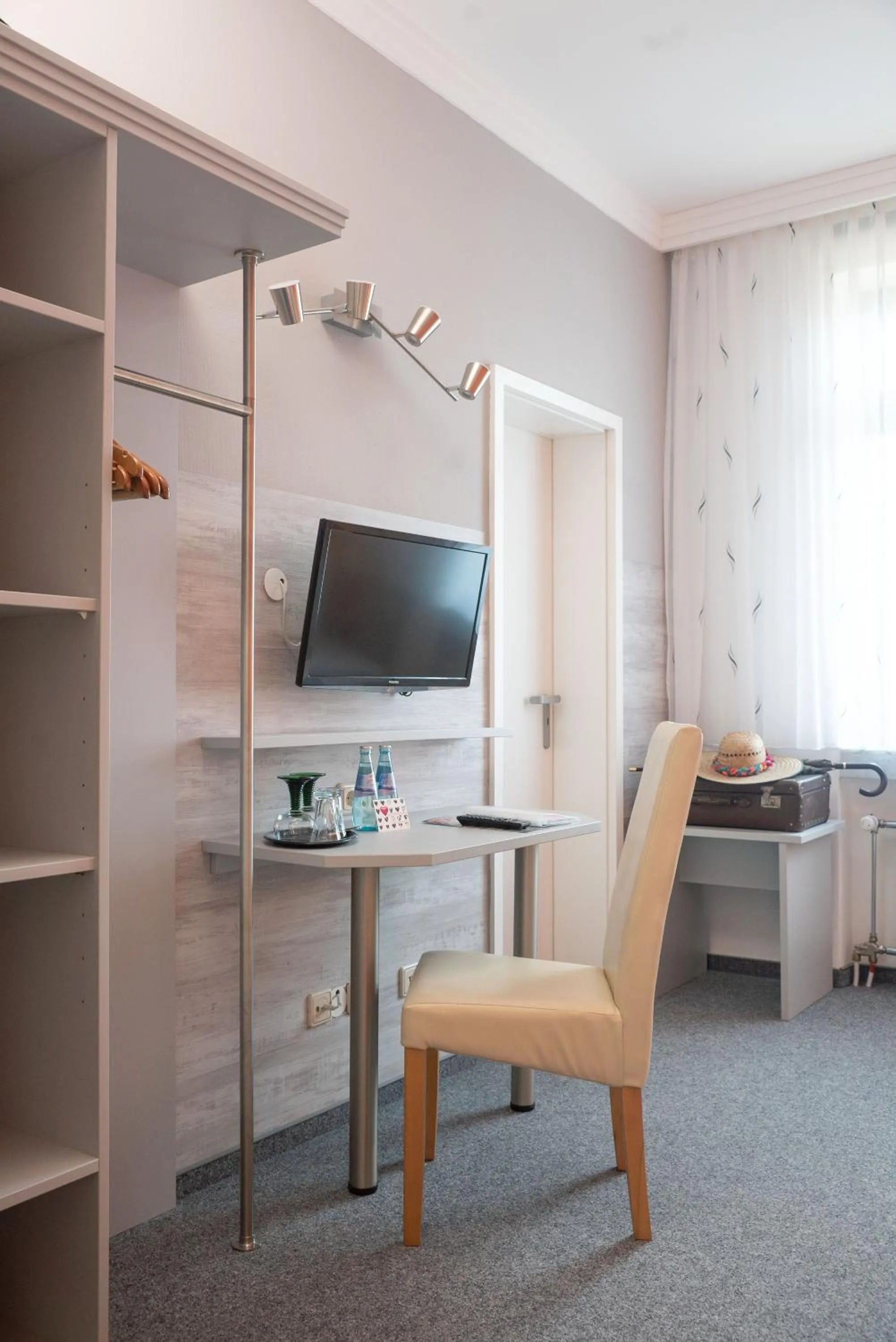 TV and multimedia in Hotel Adagio