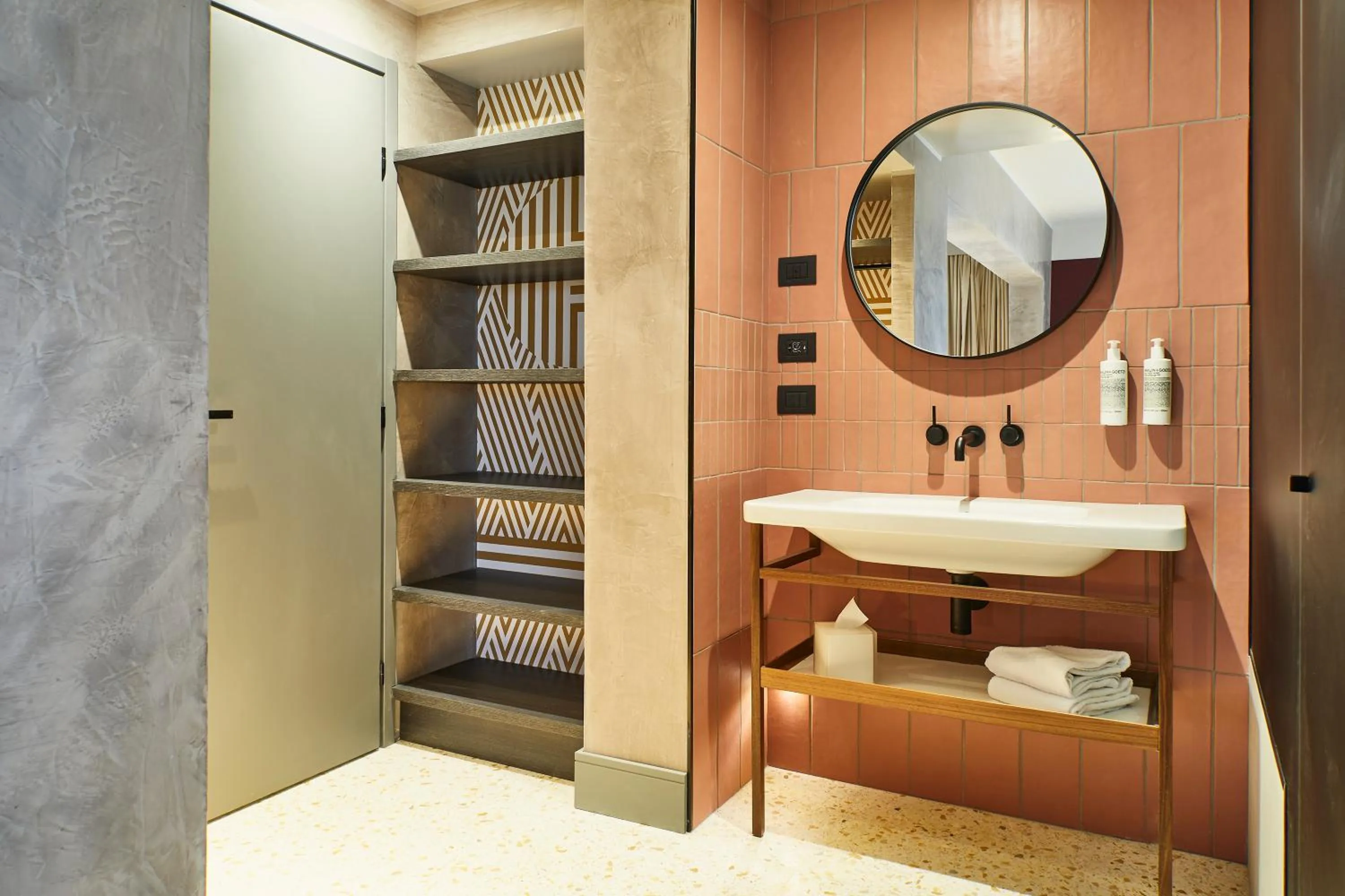 Bathroom in Hotel Villa Pamphili Roma