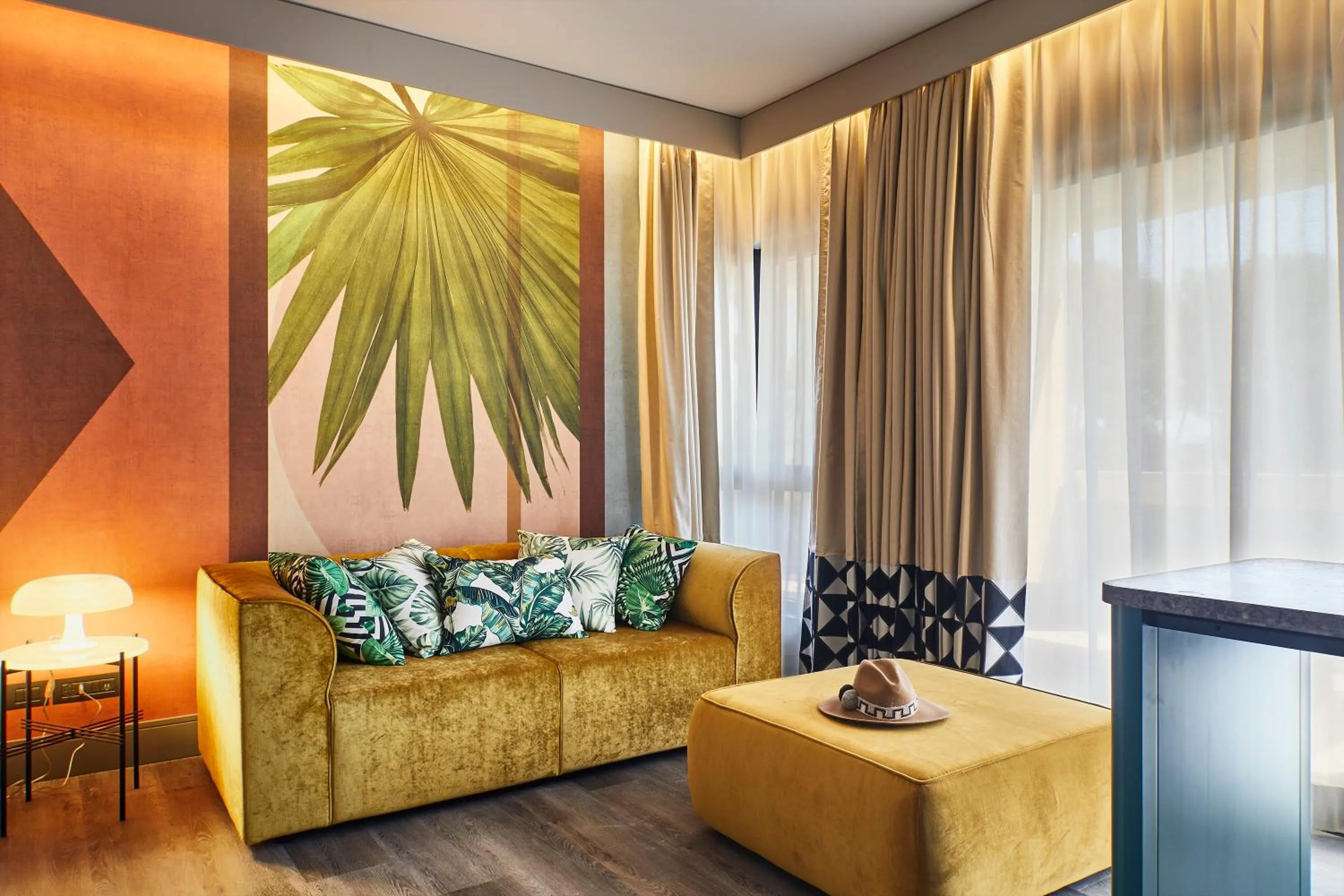 Seating area in Hotel Villa Pamphili Roma