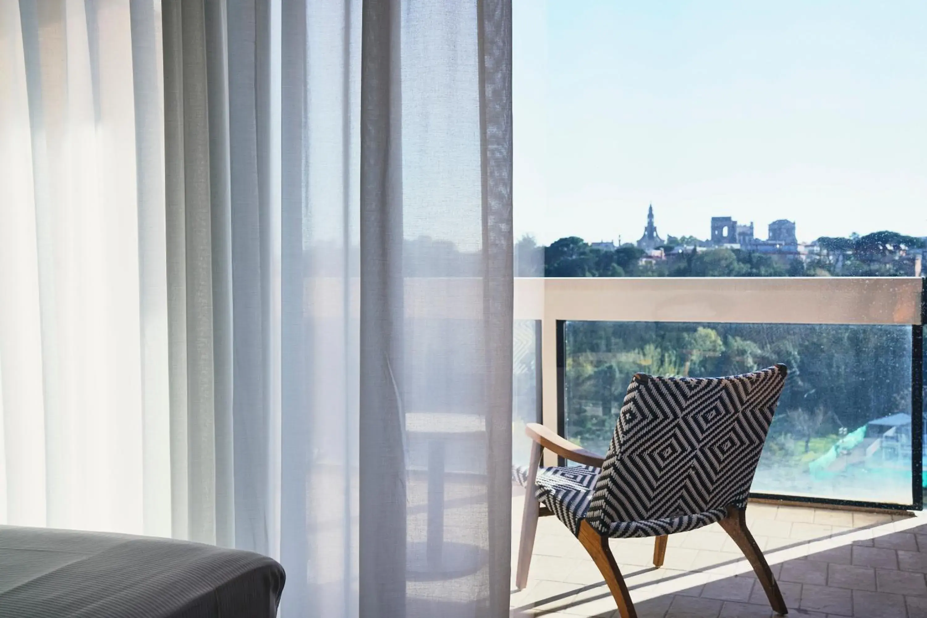 Triple Room with Balcony in Hotel Villa Pamphili Roma Triple Room with Balcony in Hotel Villa Pamphili Roma