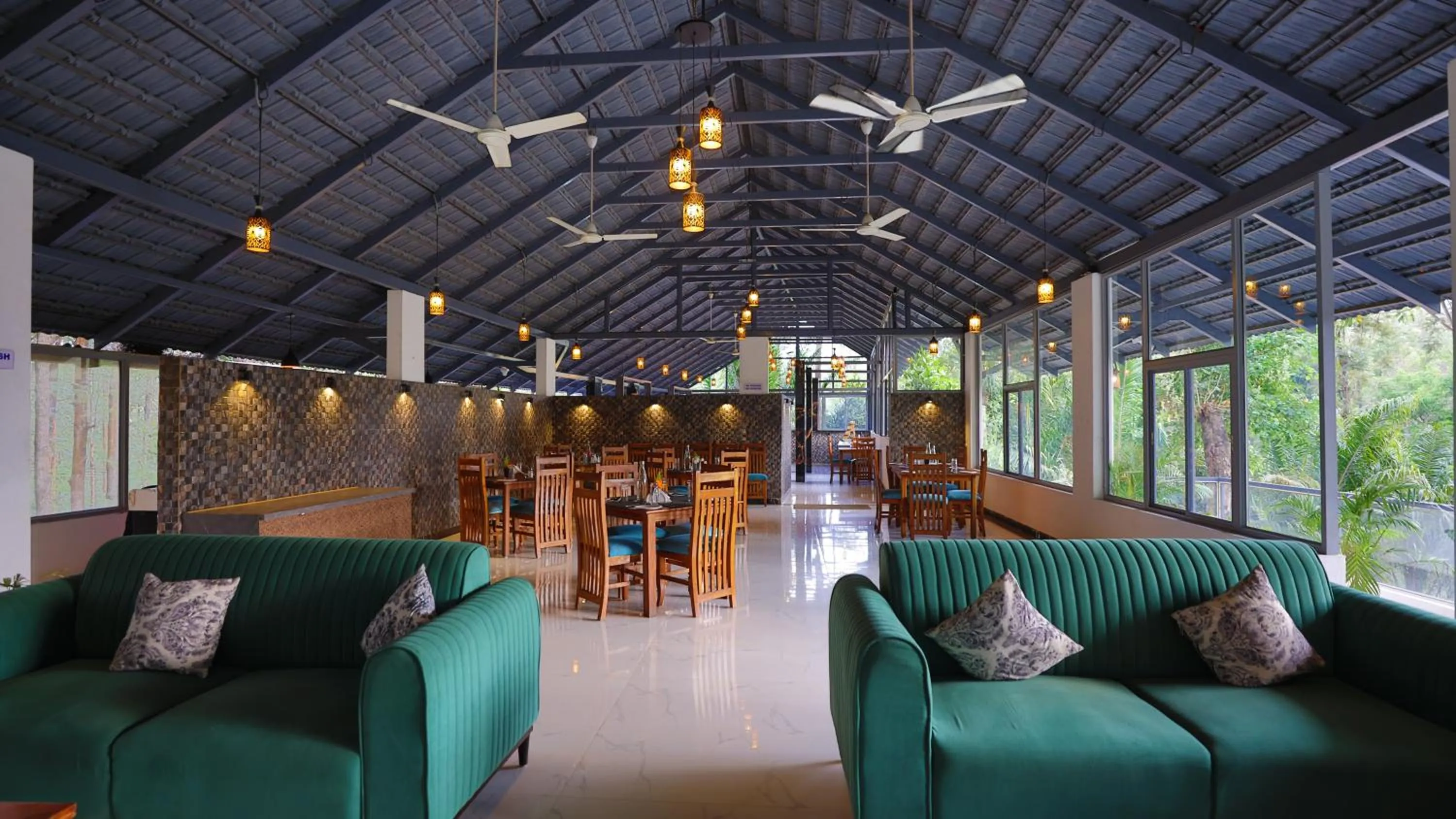 Restaurant/places to eat in The Spectrum Resort - Chikmagalur