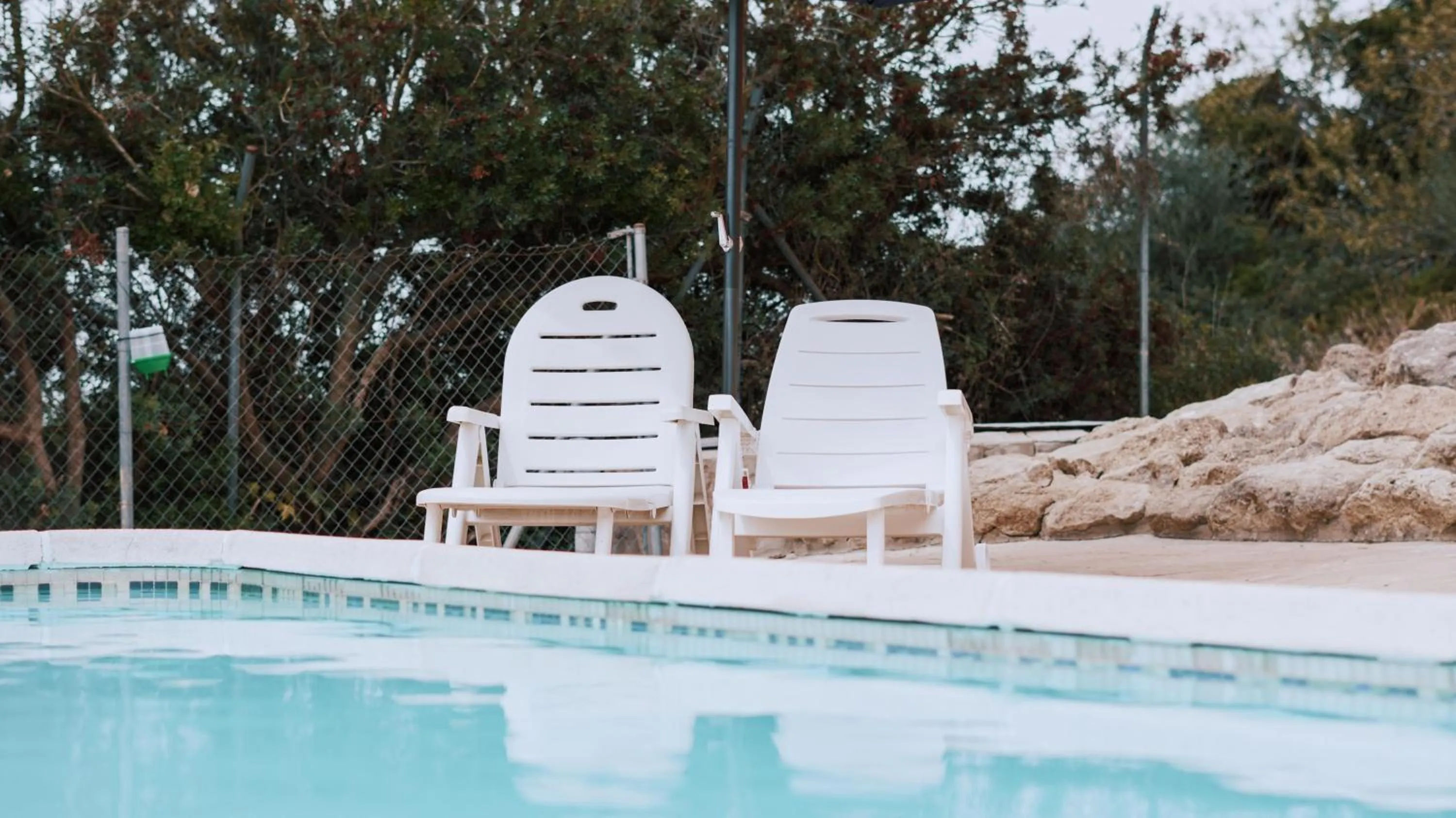 Swimming pool in Casa Rural Los Garrovillos by Fontanilla del Mar Holidays Rentals