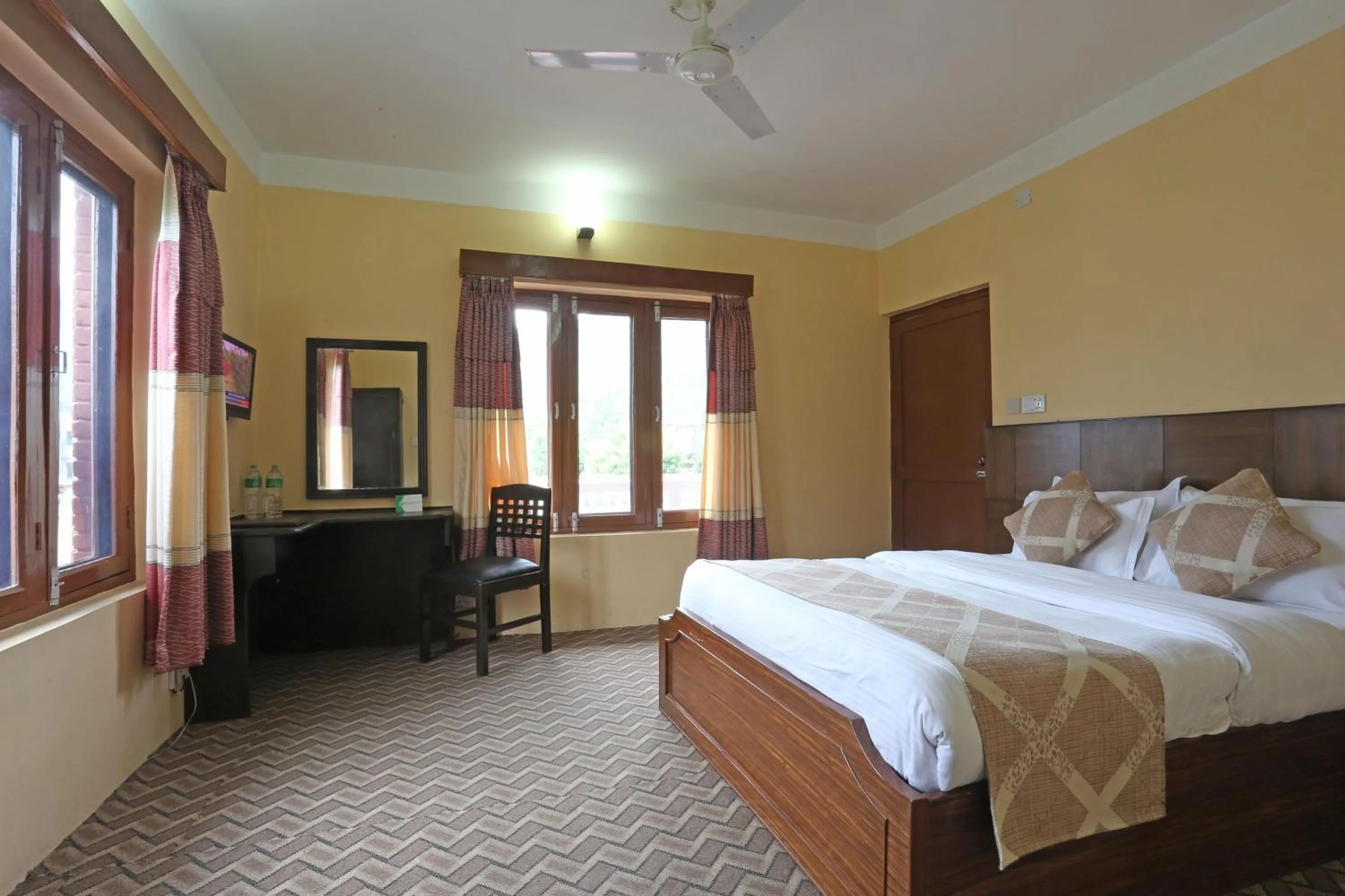 Photo of the whole room in Hotel Peninsula