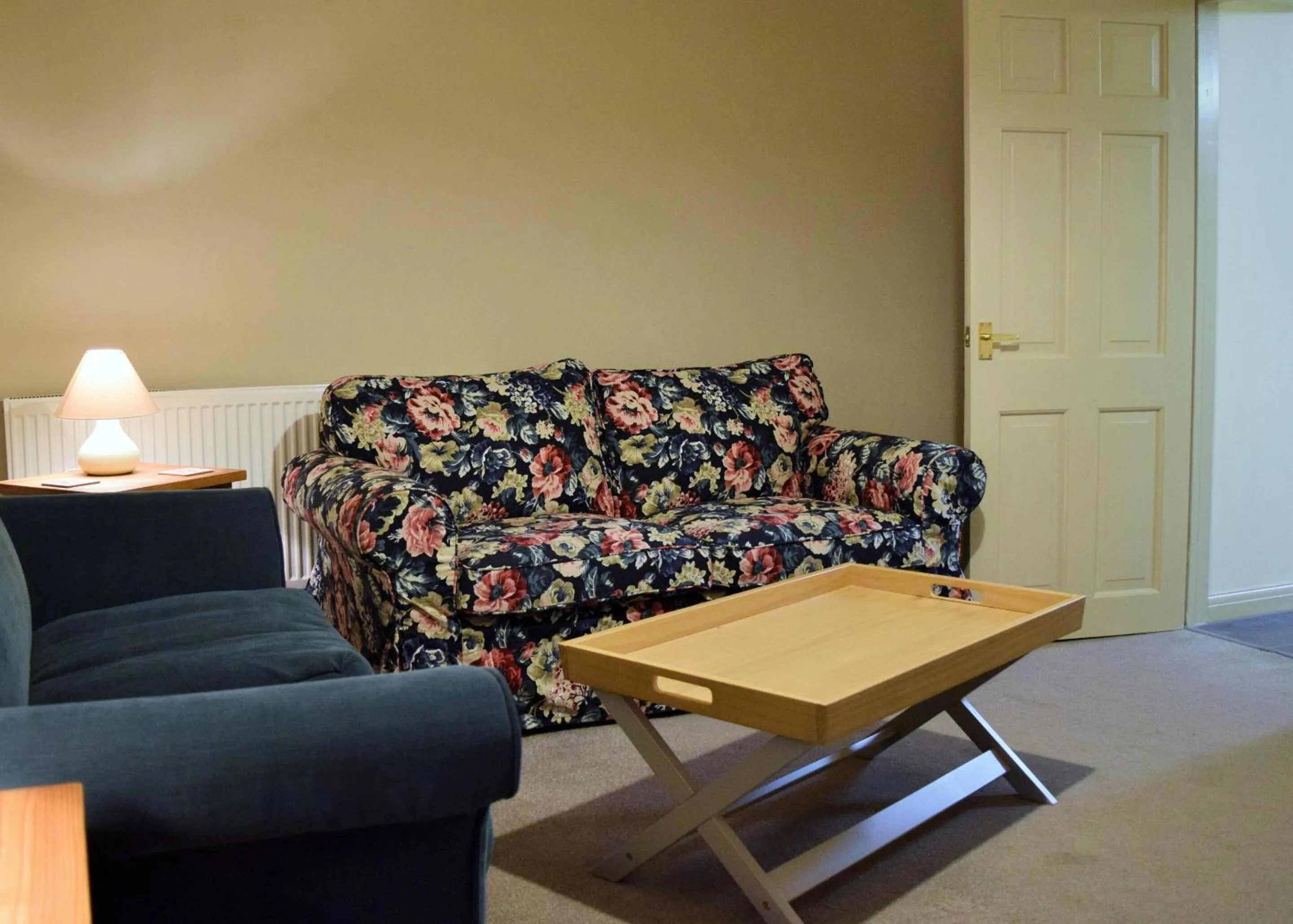 Living room in Sandhurst Farm Forge