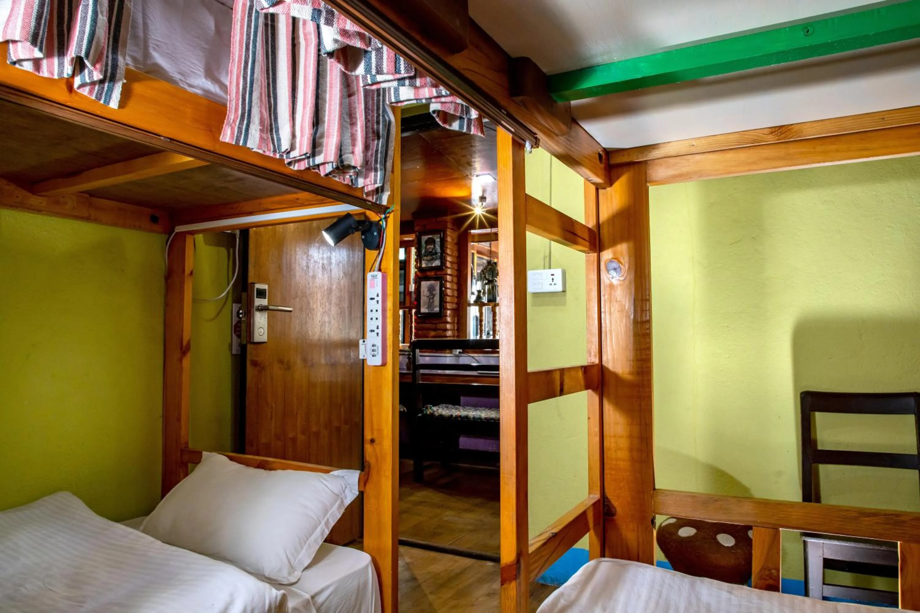 Photo of the whole room, Bed in Shangrila Boutique Hotel