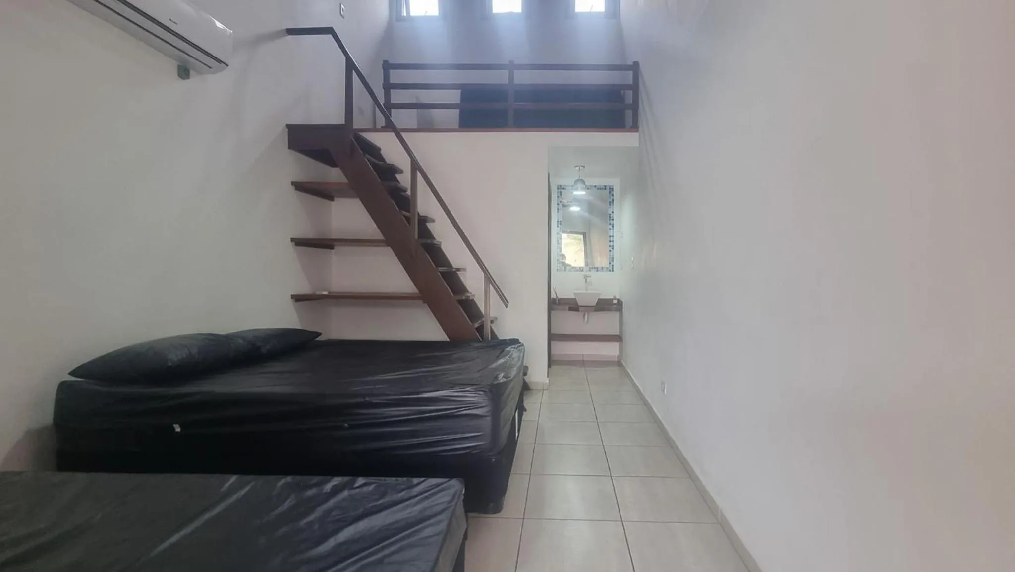 Photo of the whole room in Espetacular, 6 suítes, Varanda Gourmet, Bilhar, Pebolim, Praia dos Sonhos