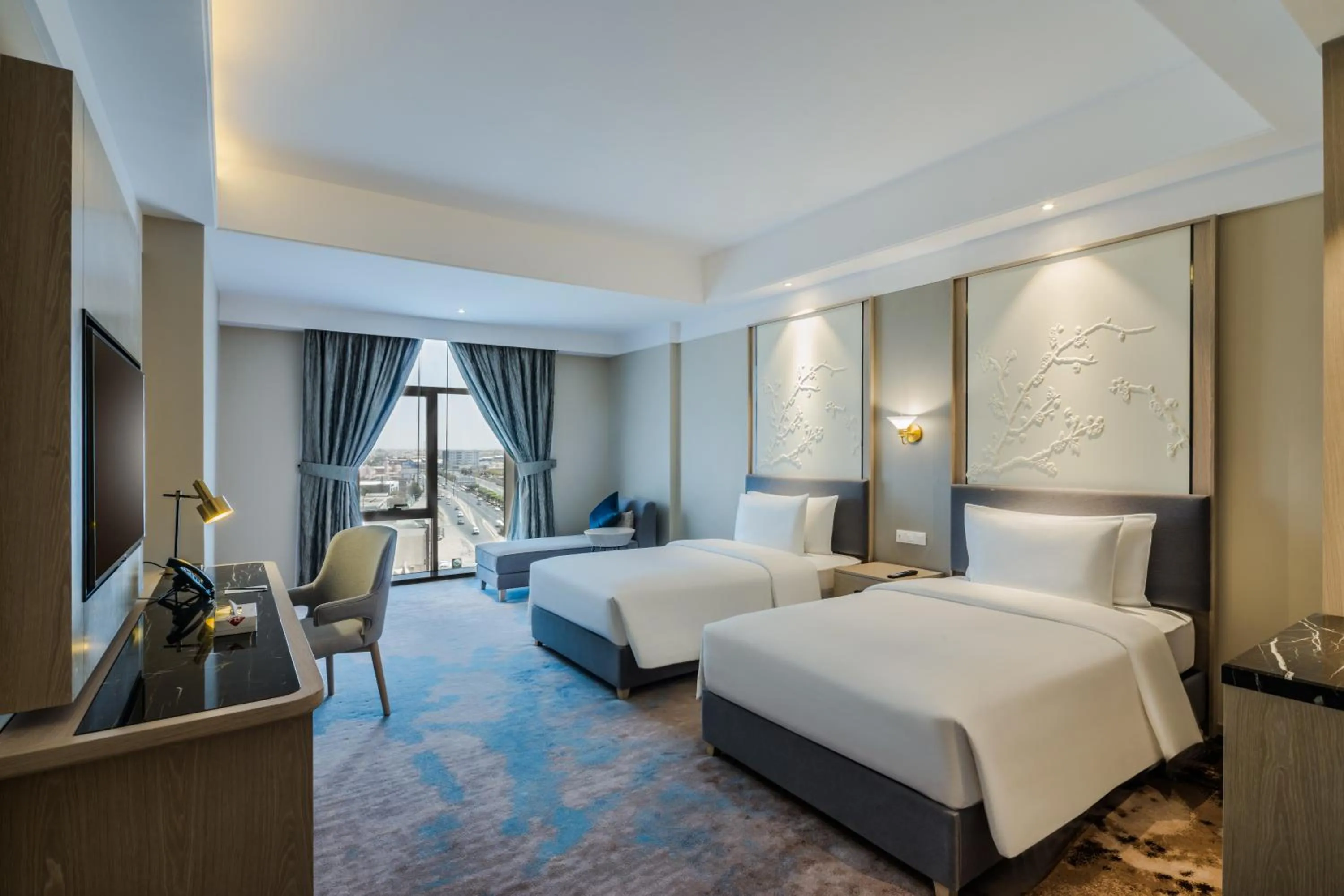 hair dresser, Bed in Aber Khamis Mushait