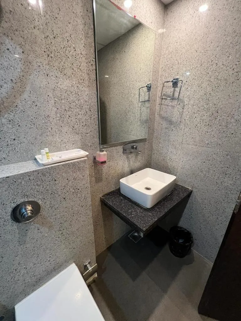 Bathroom in HOTEL PLEASANT VIEW