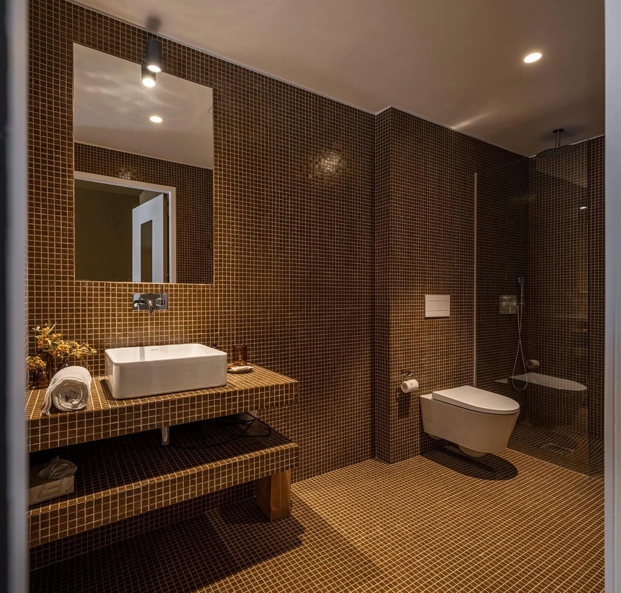 Bathroom in toctoctoc lisboa