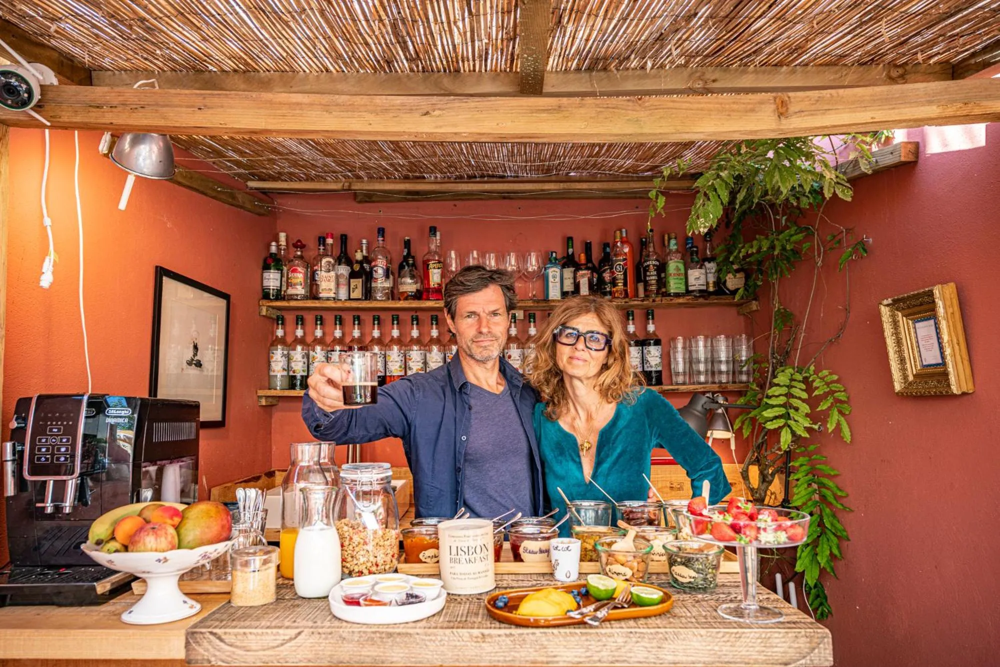 People in toctoctoc lisboa