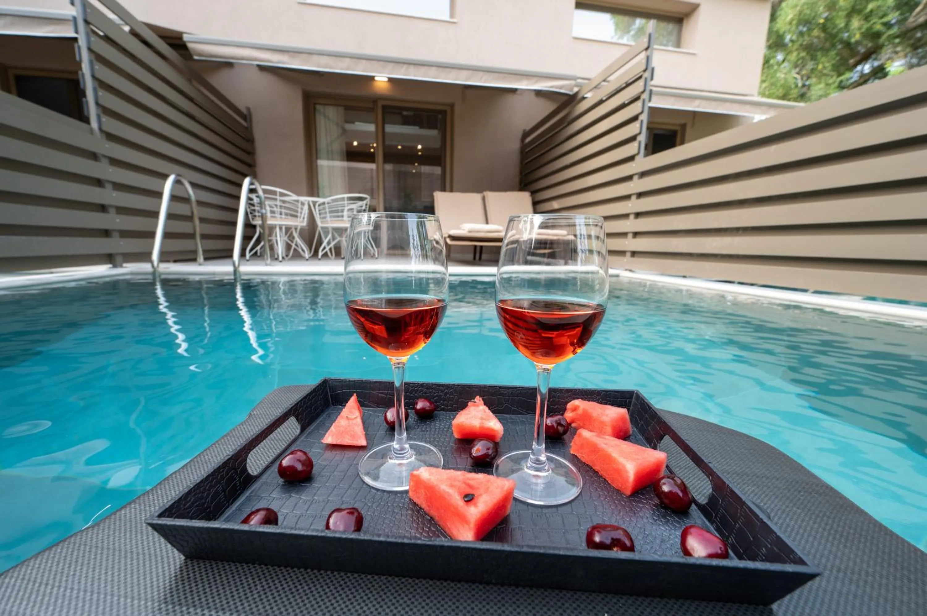 Scarabeo Suites & Villas Parga