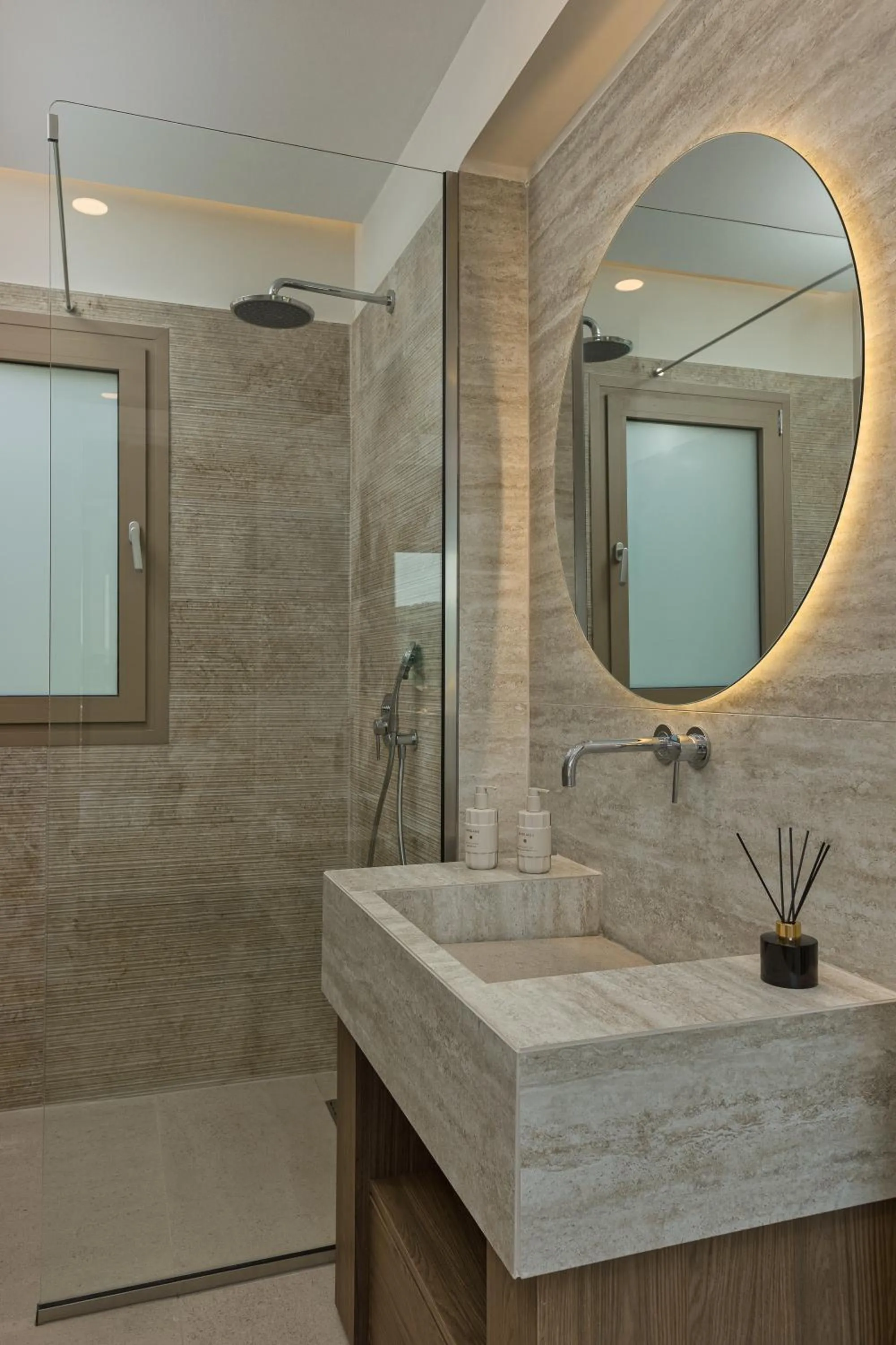 Scarabeo Suites & Villas Parga