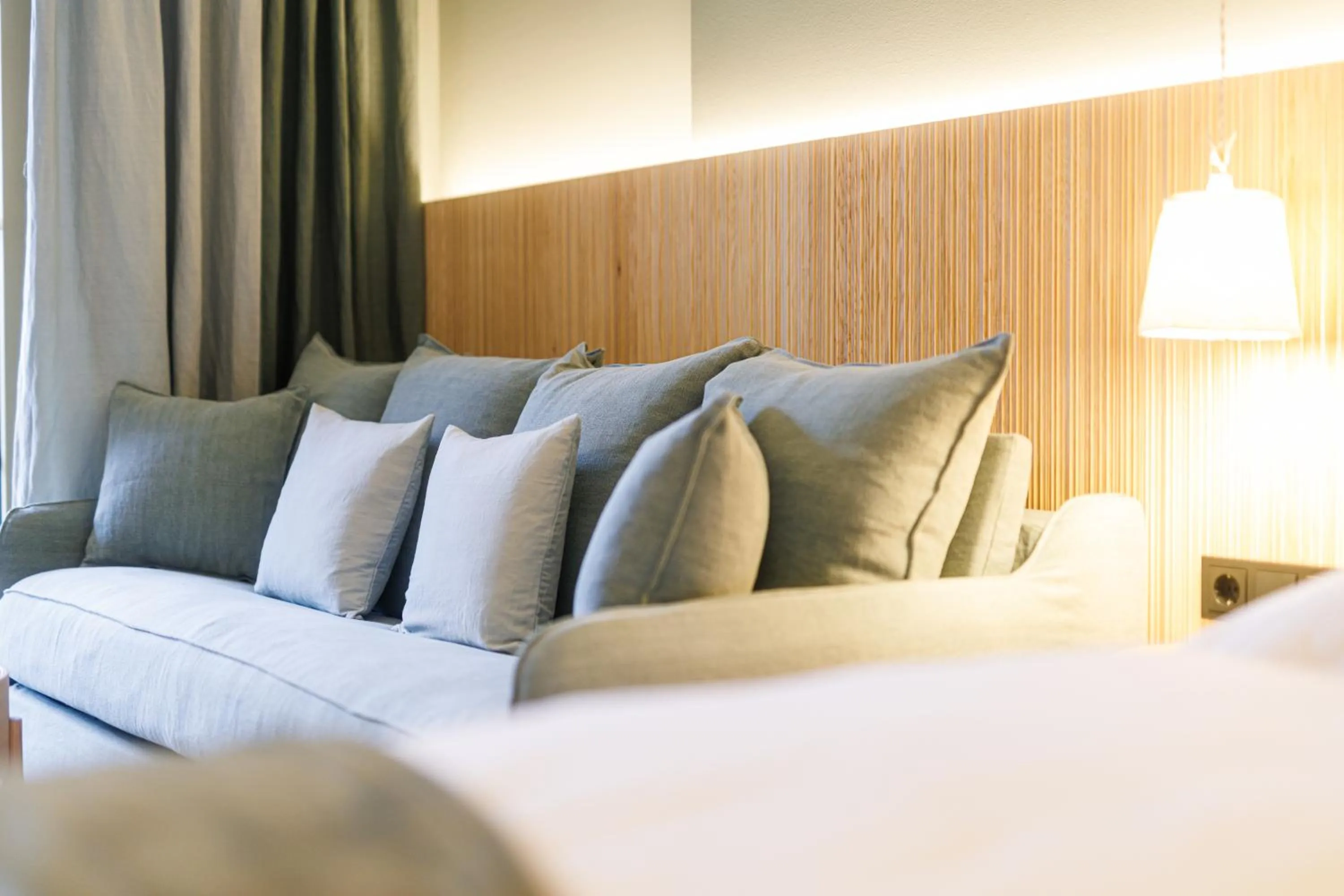 Photo of the whole room, Bed in Romantikhotel Zell am See