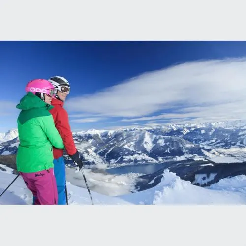 Skiing in Romantikhotel Zell am See