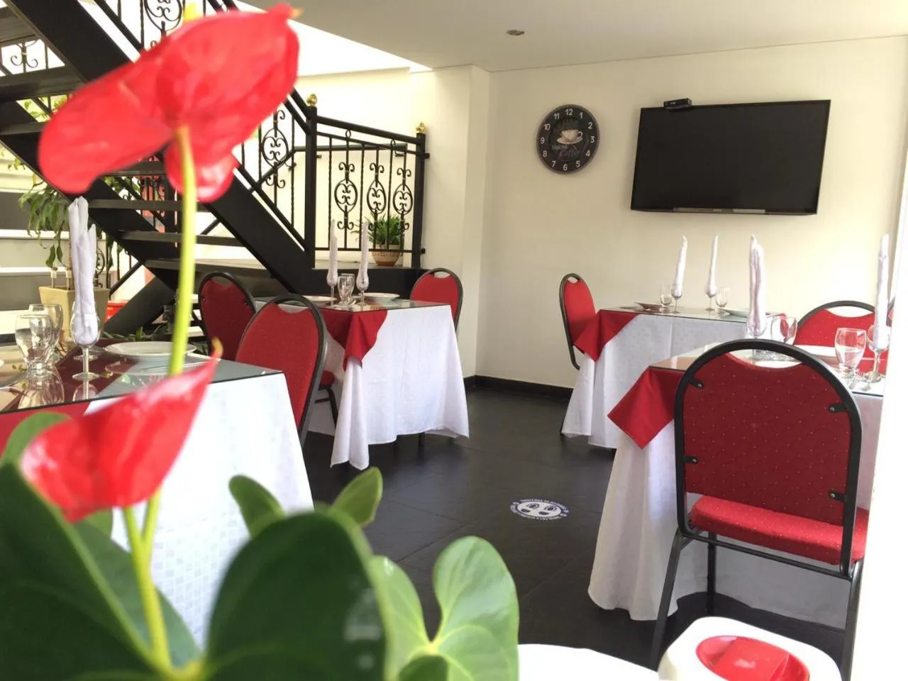 Restaurant/places to eat in Hotel Parque Santander Tunja