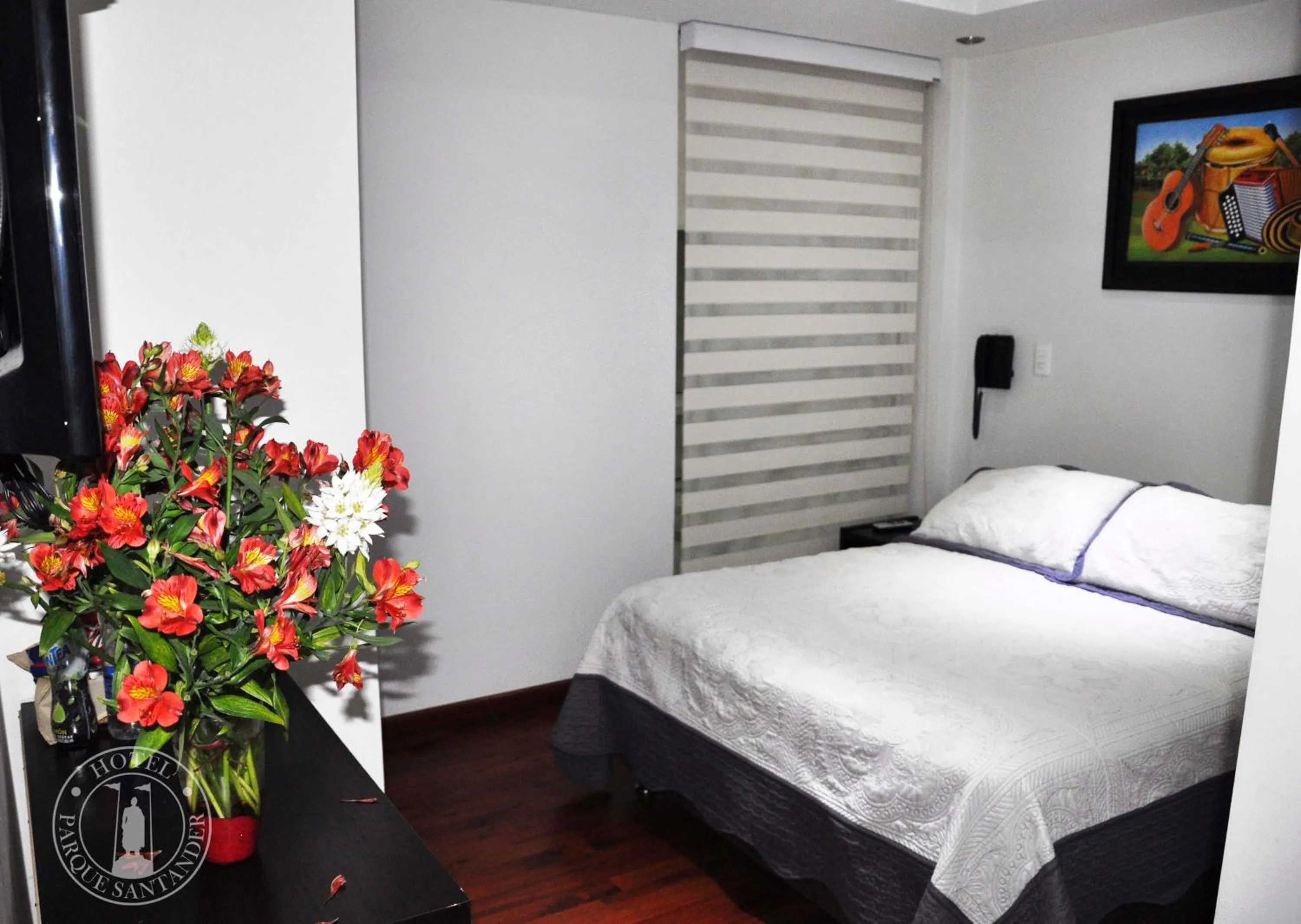Photo of the whole room, Bed in Hotel Parque Santander Tunja