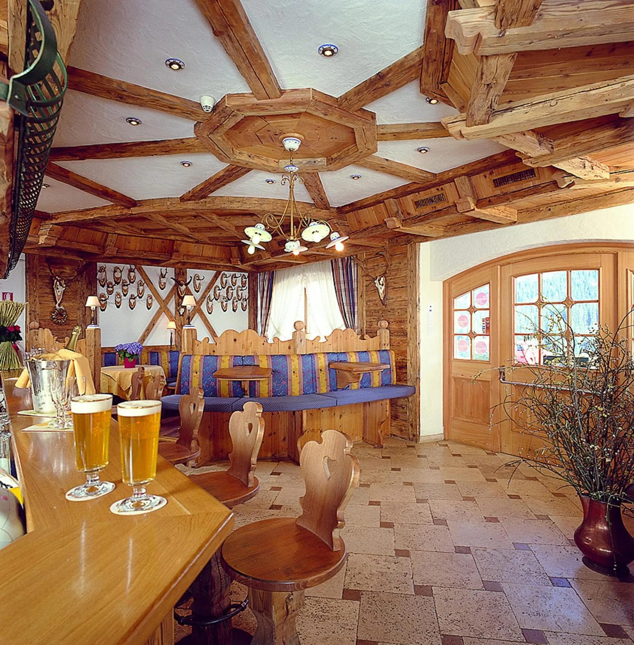 Lounge or bar in Hotel Casa del Campo