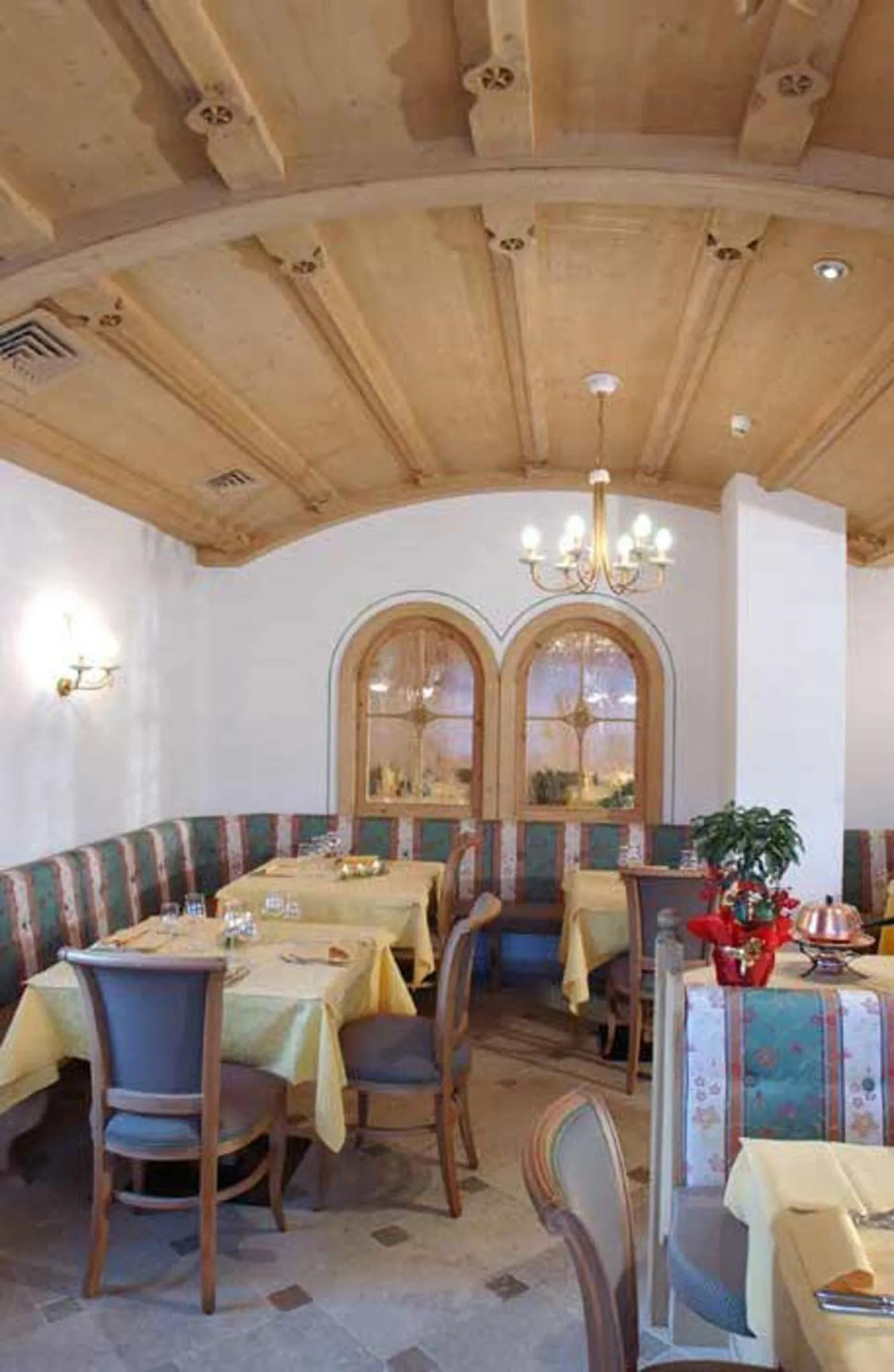 Restaurant/places to eat in Hotel Casa del Campo