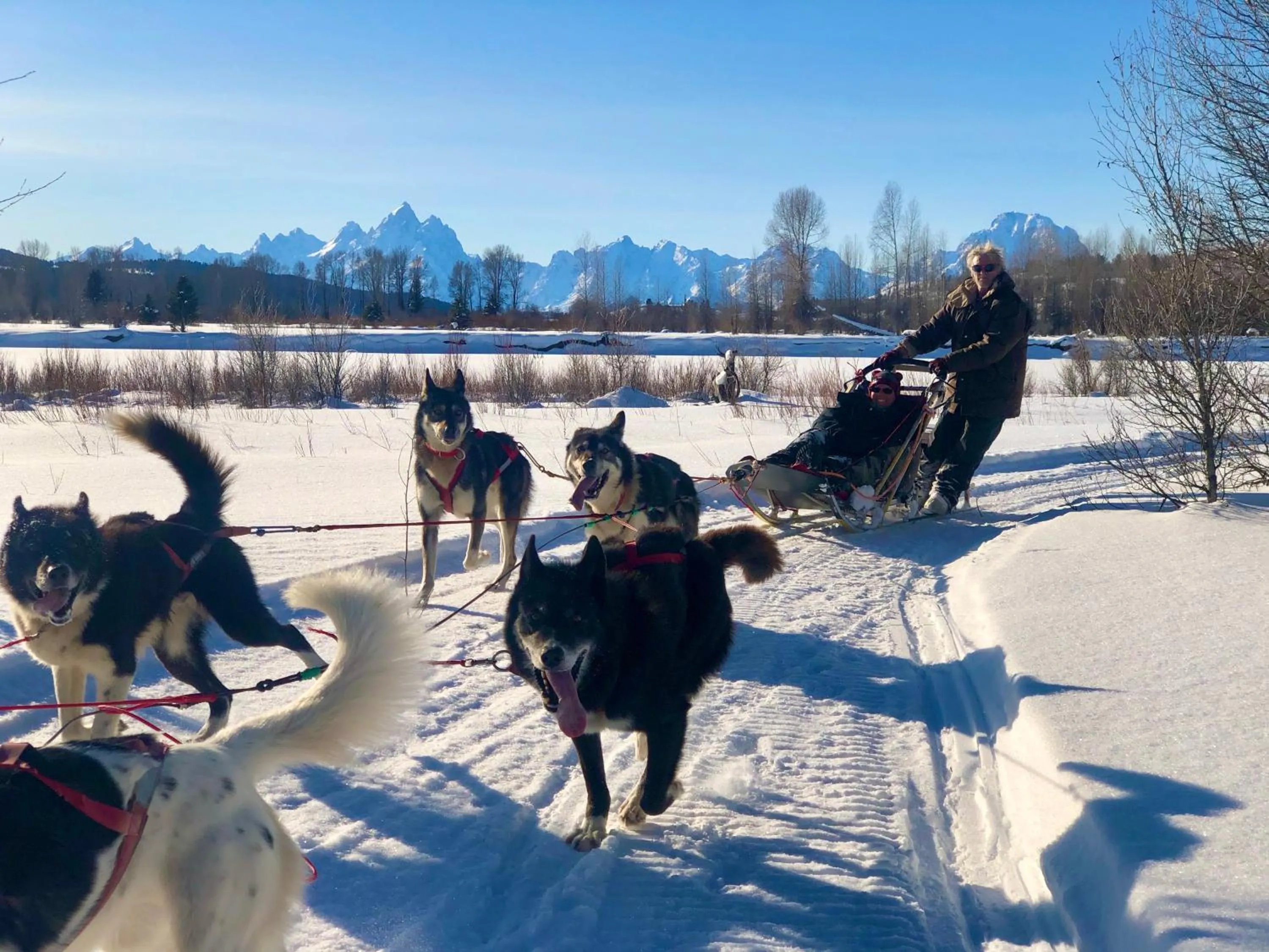 People in Heart Six Ranch