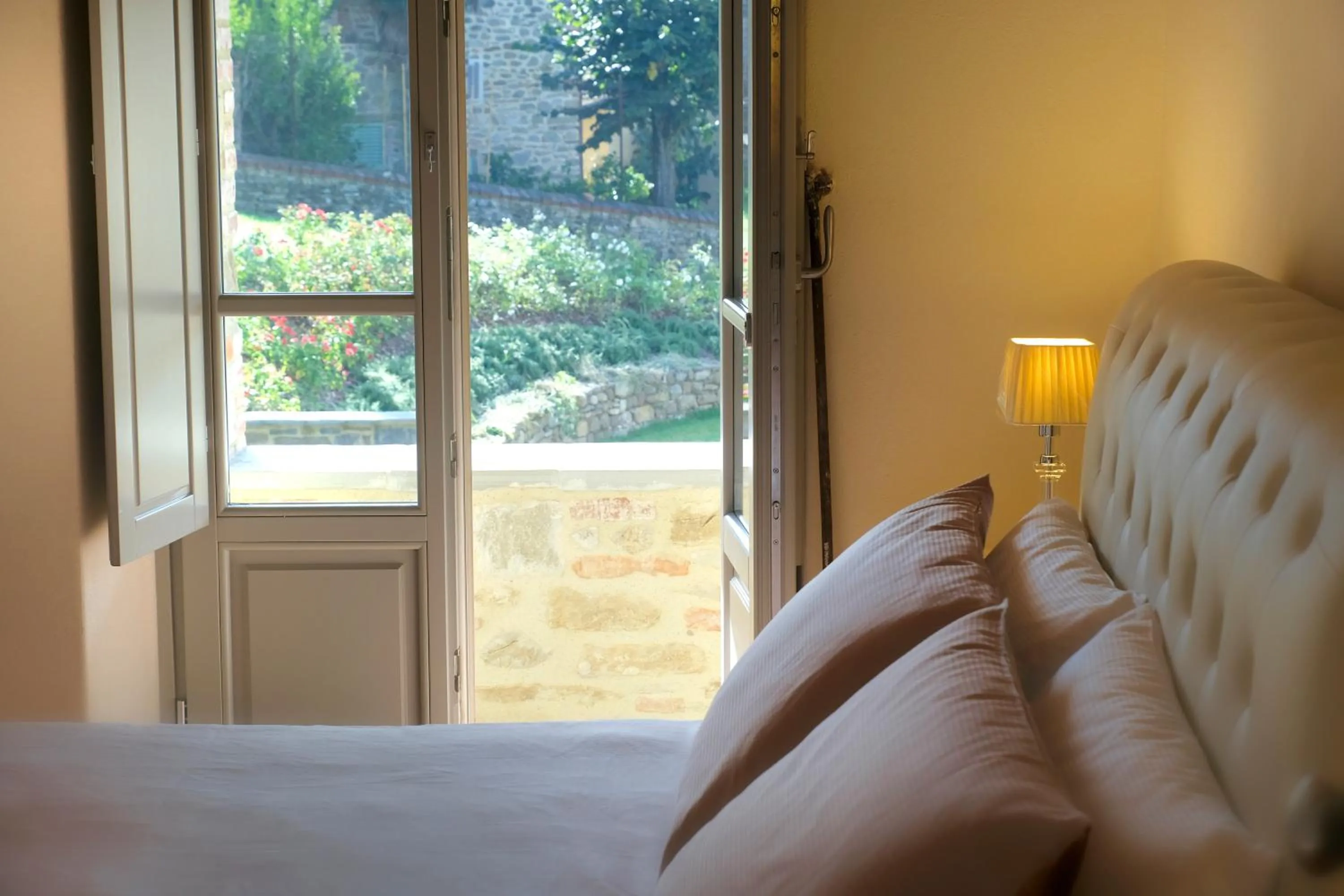 Bedroom, Bed in Chimera Tuscany Resort