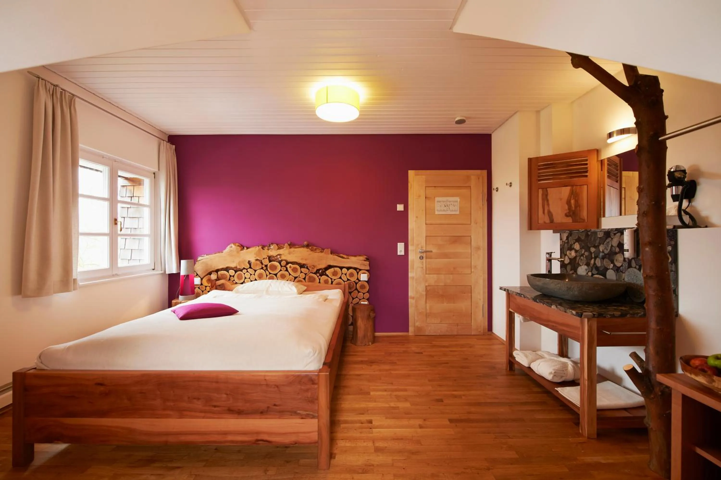 Photo of the whole room, Bed in LindenGut Bio Hotel & Bio Herberge