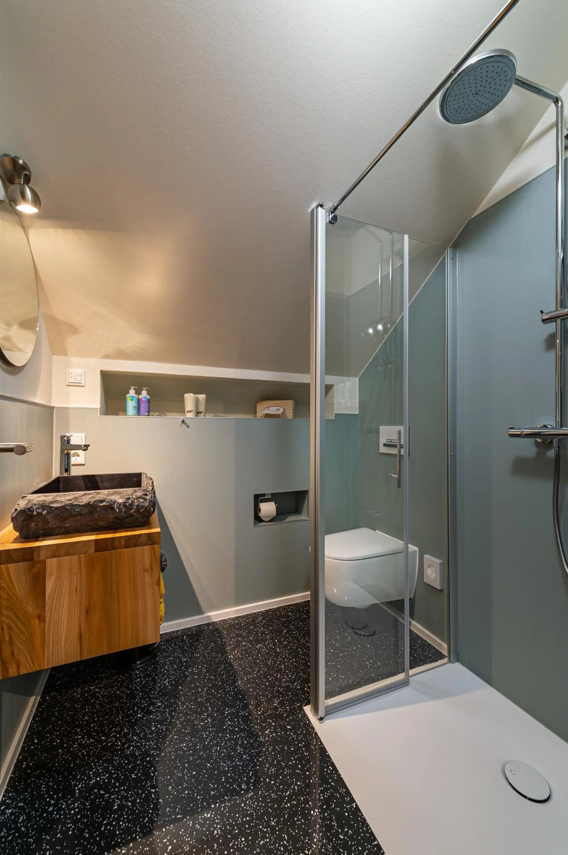 Shower in LindenGut Bio Hotel & Bio Herberge