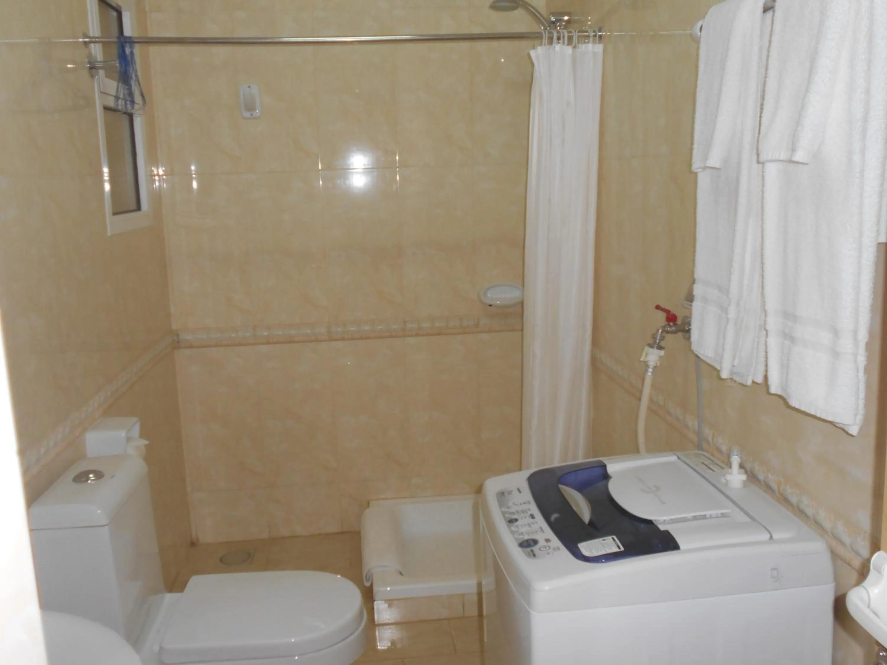 Toilet in Nizwa Hotel Apartments