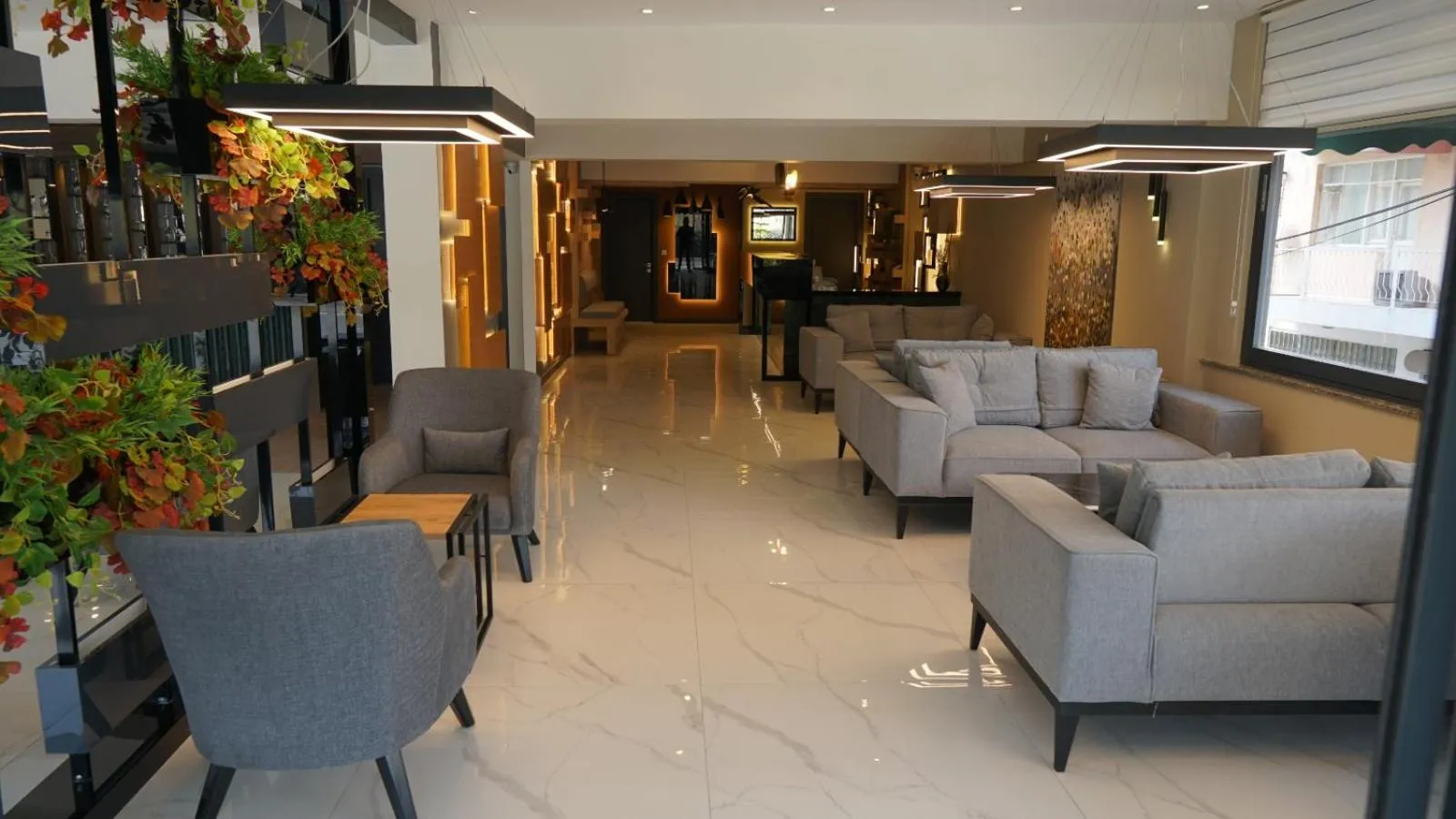 Seating area in Avwan Hotel Çiğli