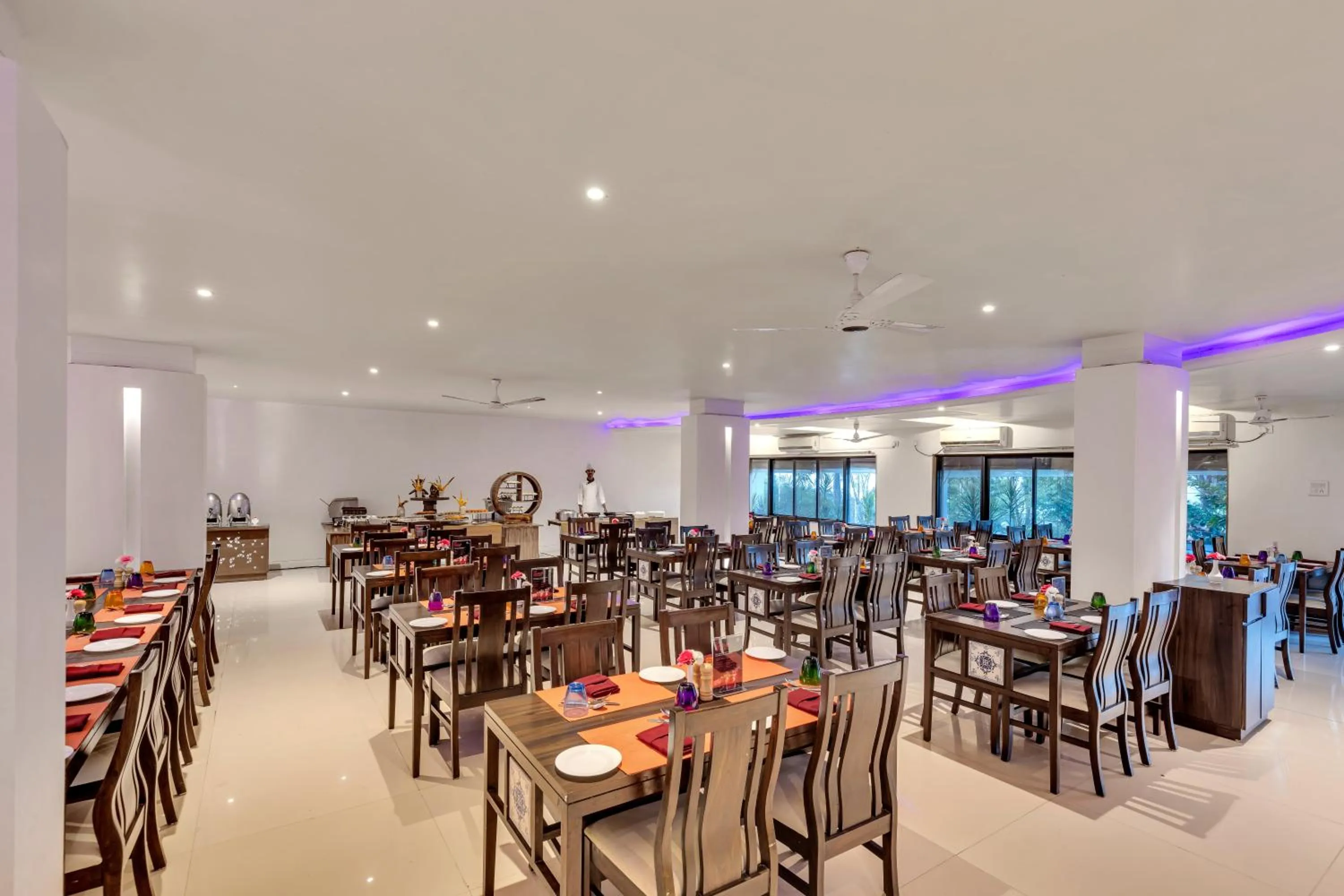 Restaurant/places to eat in Club Mahindra Saj Mahabaleshwar